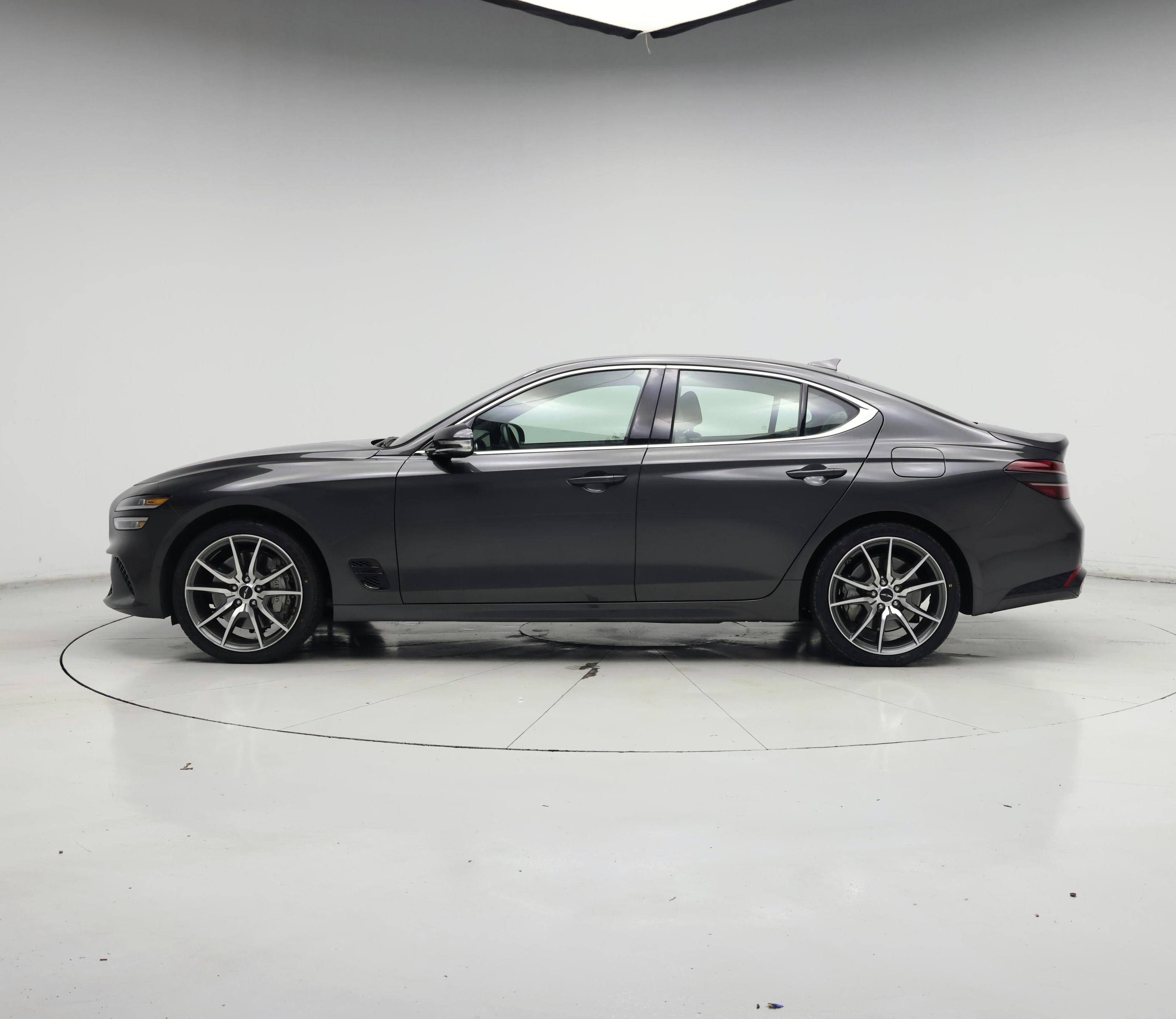 Thumbnail: 2025 Genesis G70 - 3