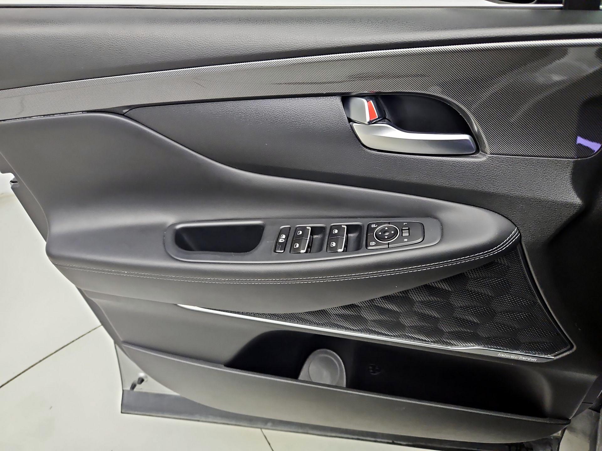 Thumbnail: 2023 Hyundai Santa Fe - 12