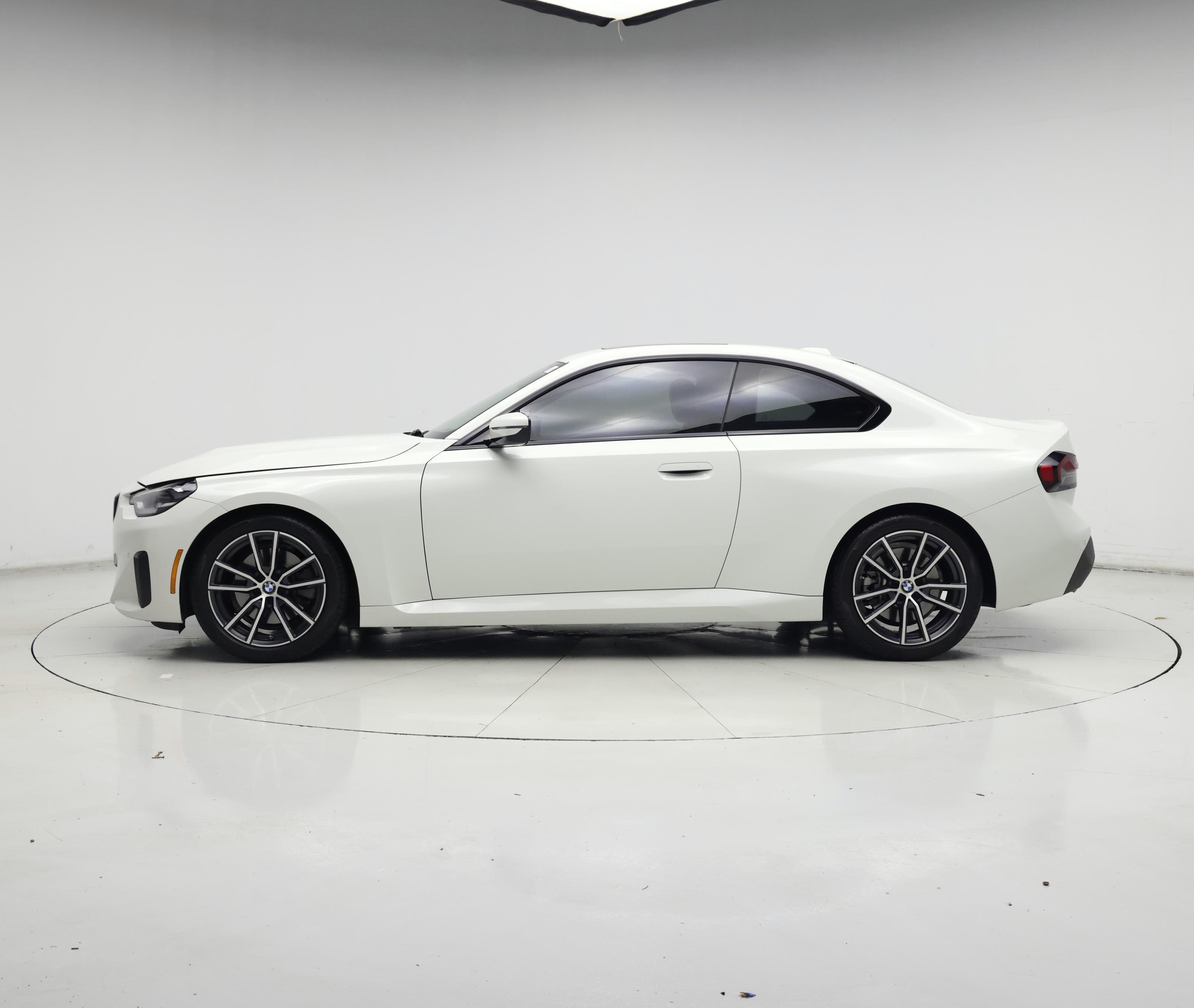 Thumbnail: 2024 BMW 2 Series - 3