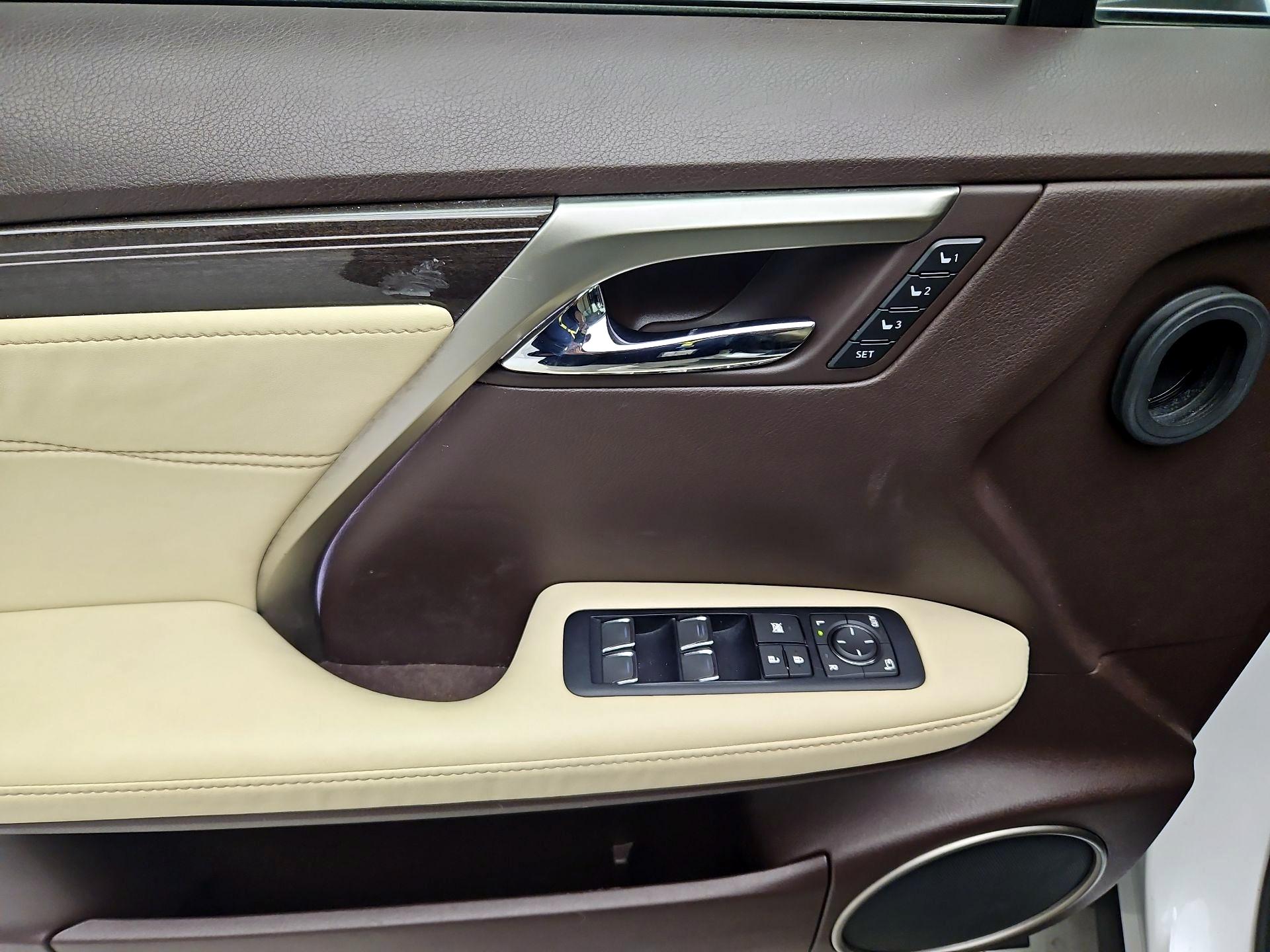 Thumbnail: 2017 Lexus RX - 12