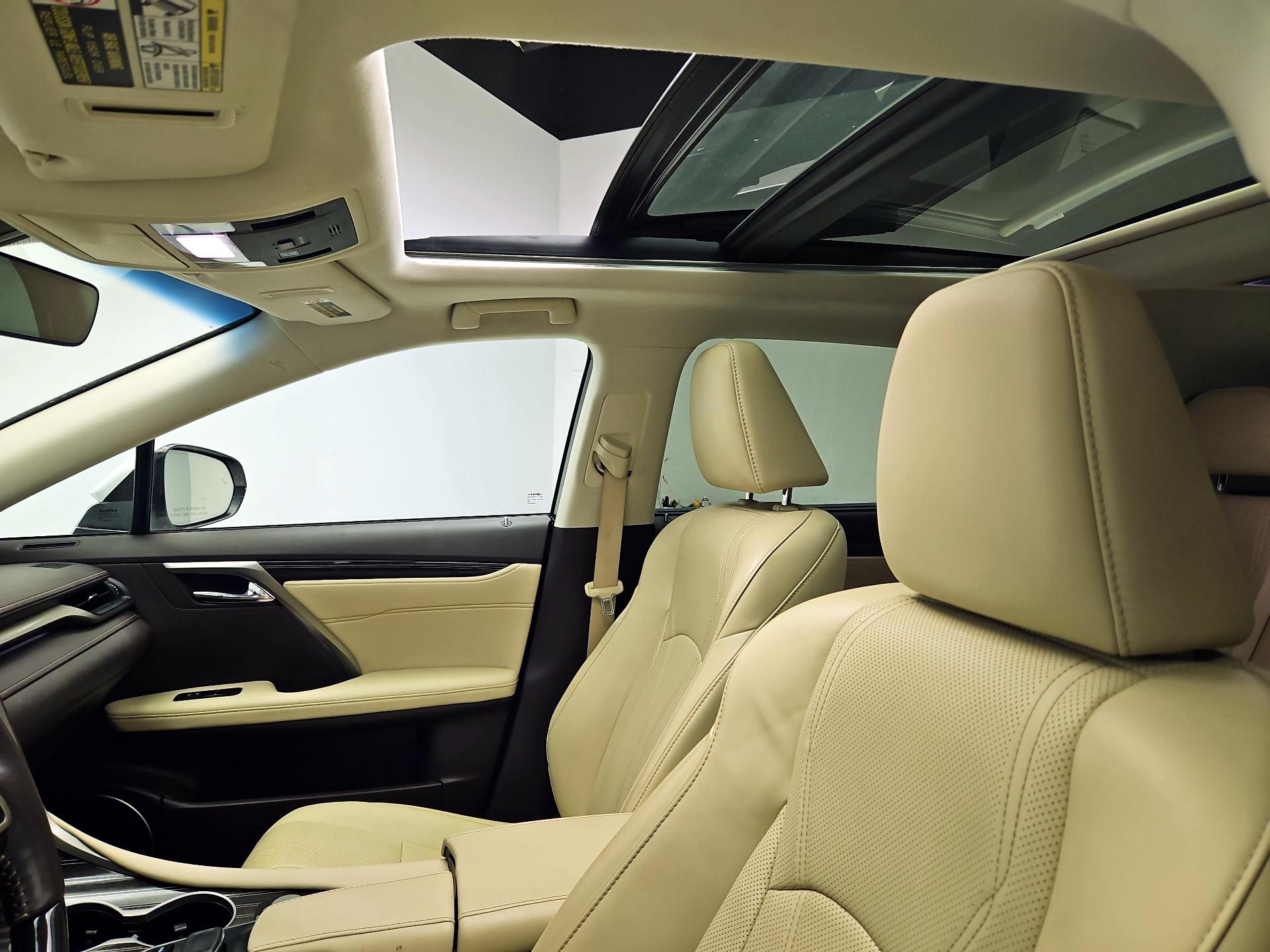 Thumbnail: 2017 Lexus RX - 20