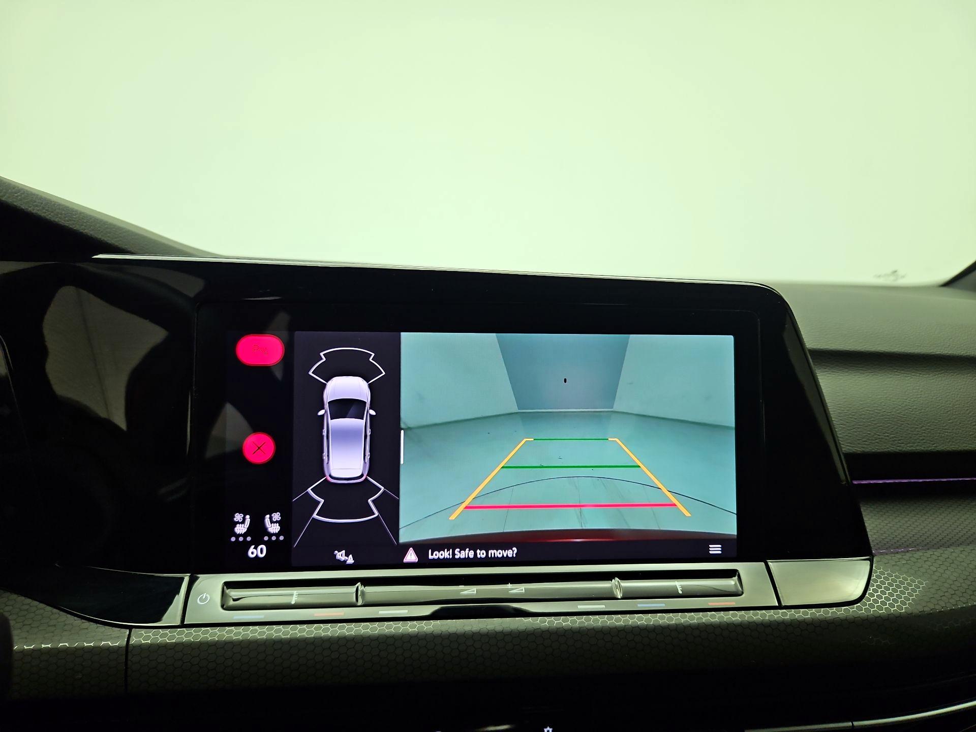 Thumbnail: 2024 Volkswagen Golf - 13