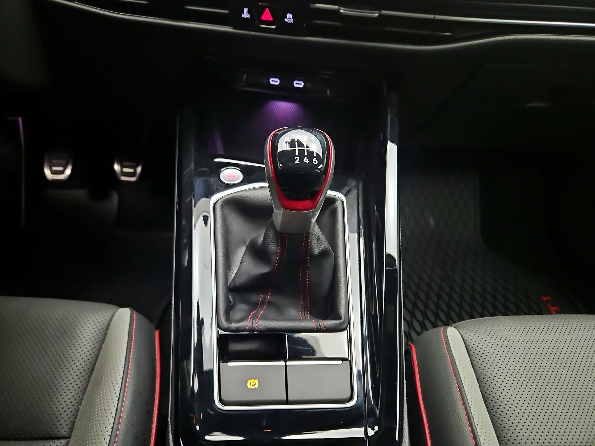 Thumbnail: 2024 Volkswagen Golf - 16