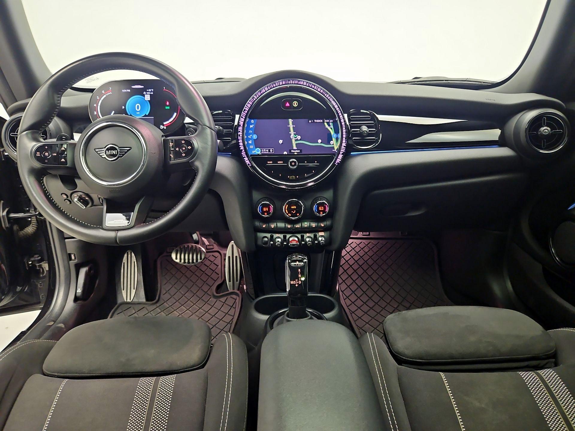 Thumbnail: 2023 MINI Cooper Hardtop - 9