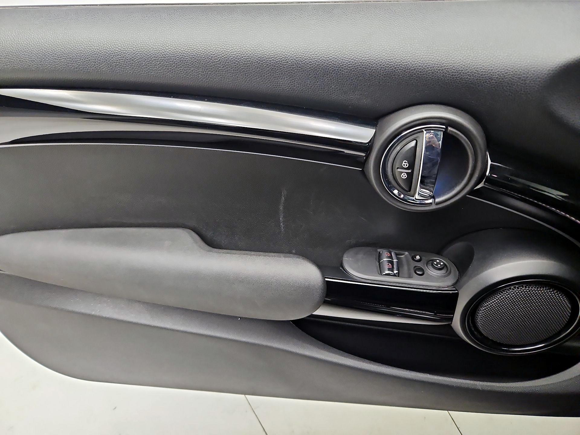 Thumbnail: 2023 MINI Cooper Hardtop - 12