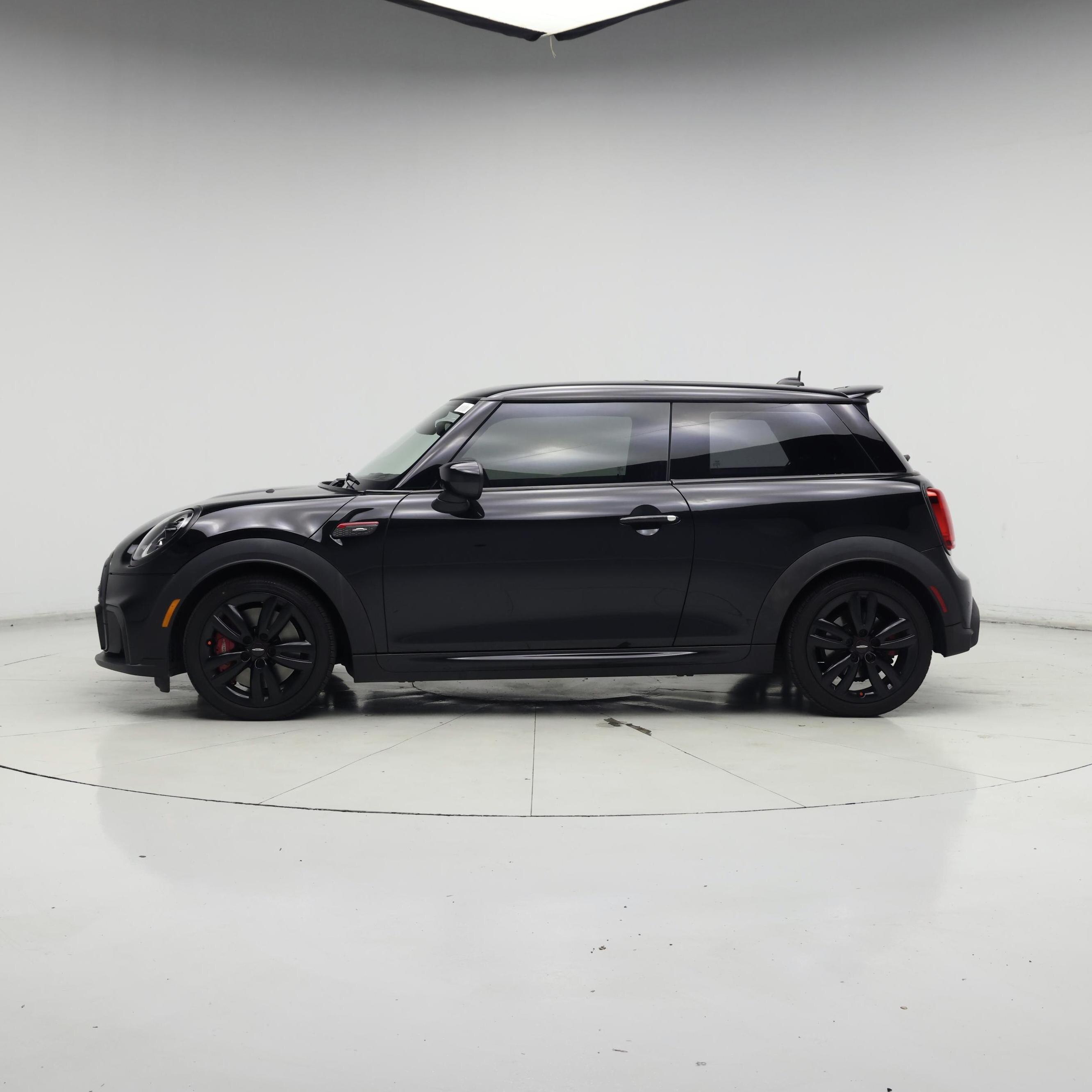 Thumbnail: 2023 MINI Cooper Hardtop - 3