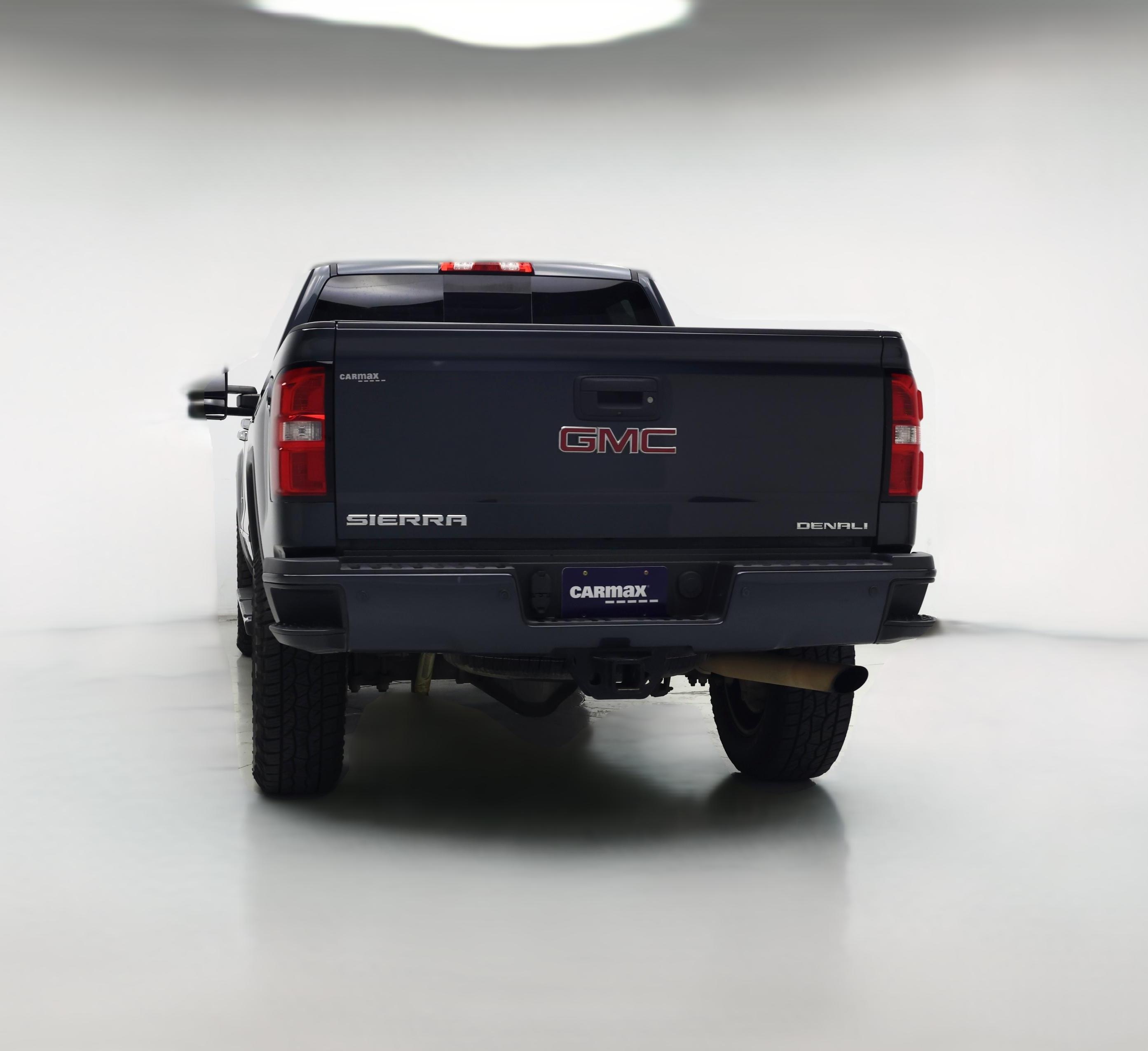 Thumbnail: 2018 GMC Sierra 2500 - 1