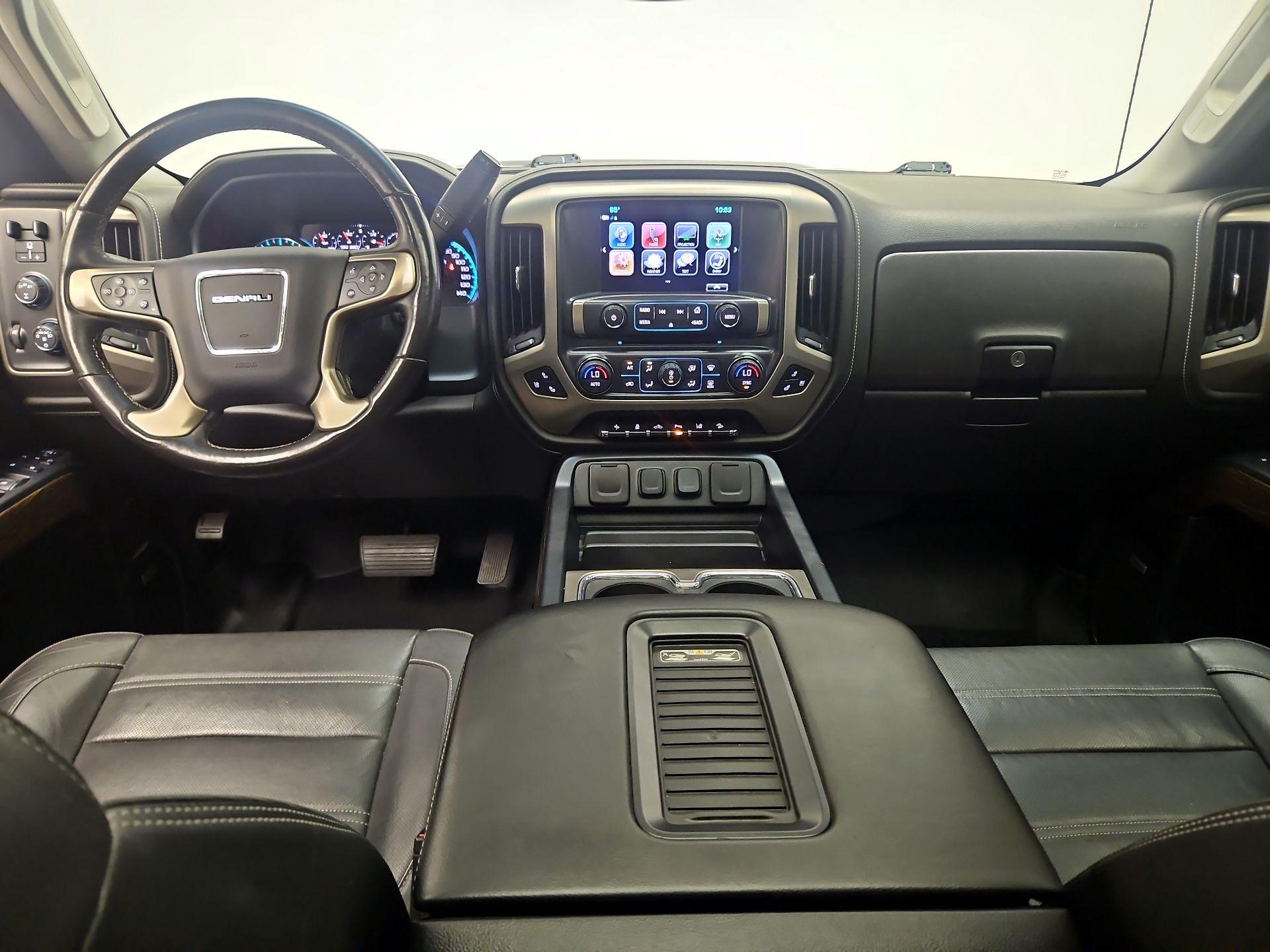 Thumbnail: 2018 GMC Sierra 2500 - 9