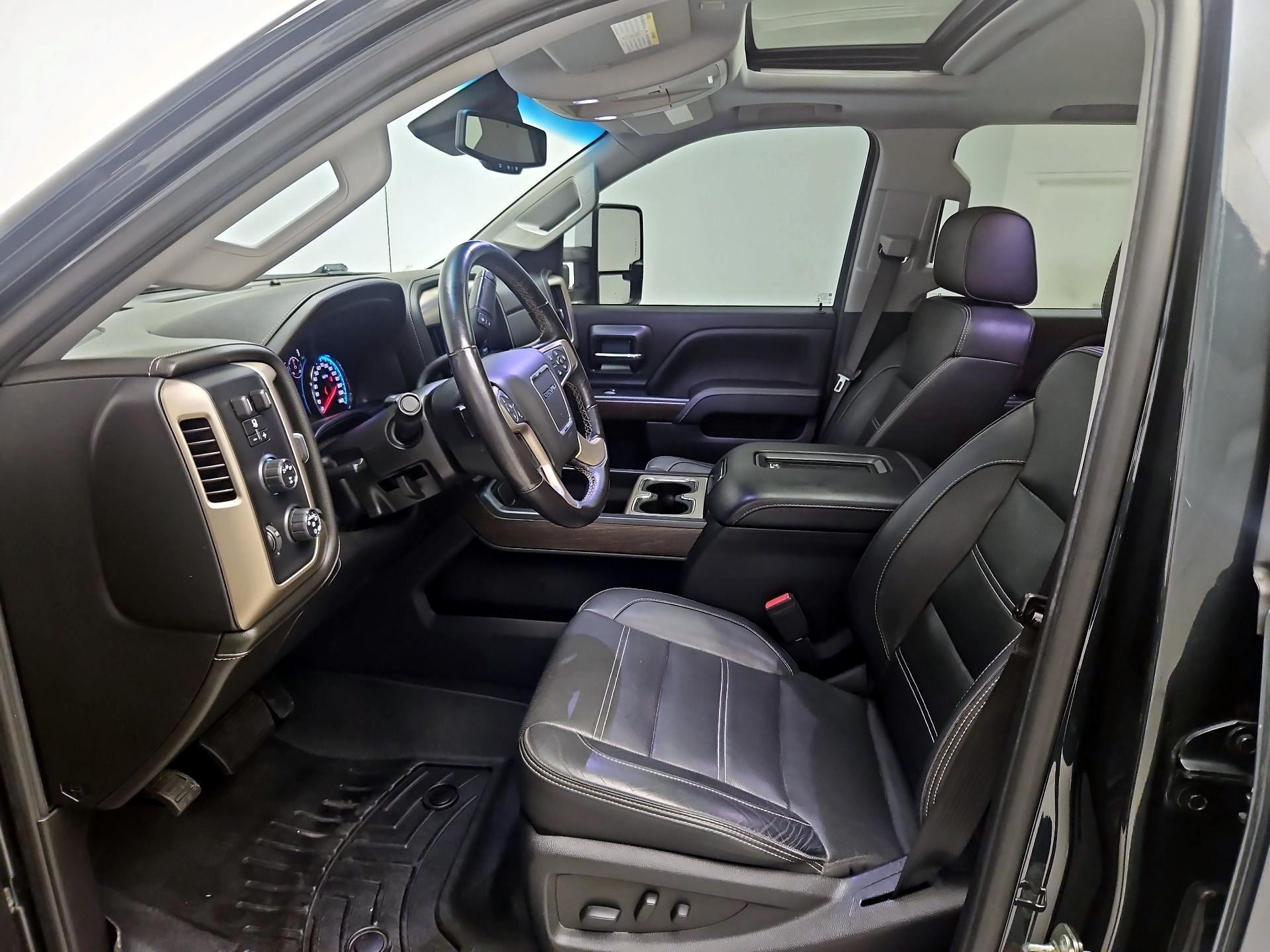 Thumbnail: 2018 GMC Sierra 2500 - 11