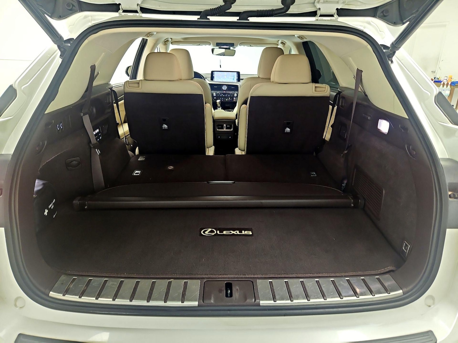 2020 Lexus RX 350 - Photo 25