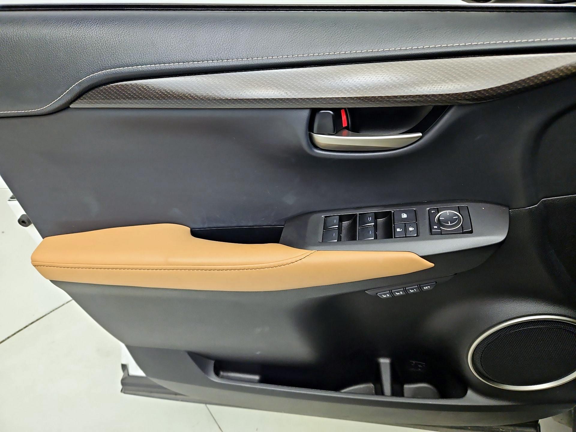 Thumbnail: 2016 Lexus NX - 12