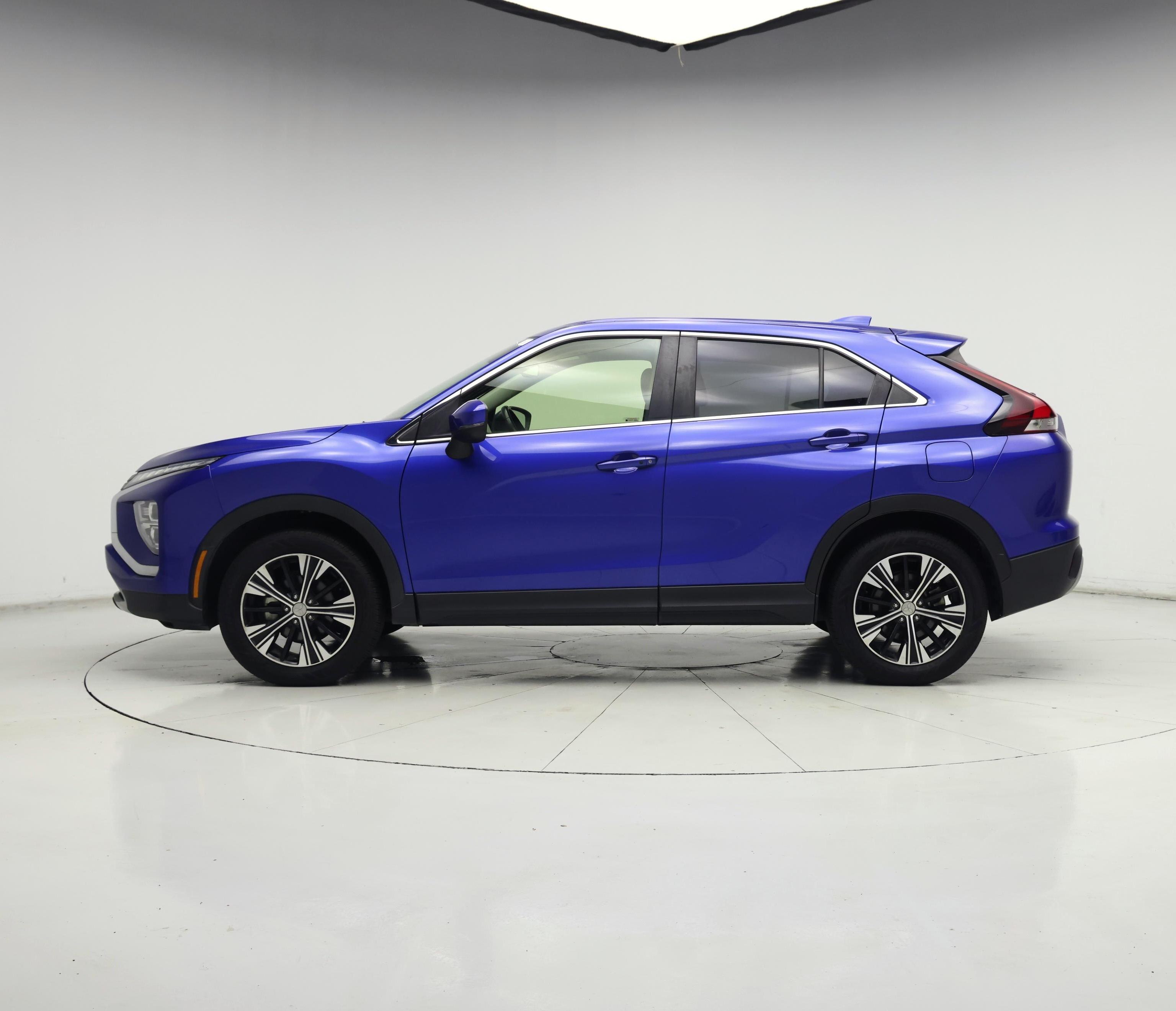 Thumbnail: 2022 Mitsubishi Eclipse Cross - 3