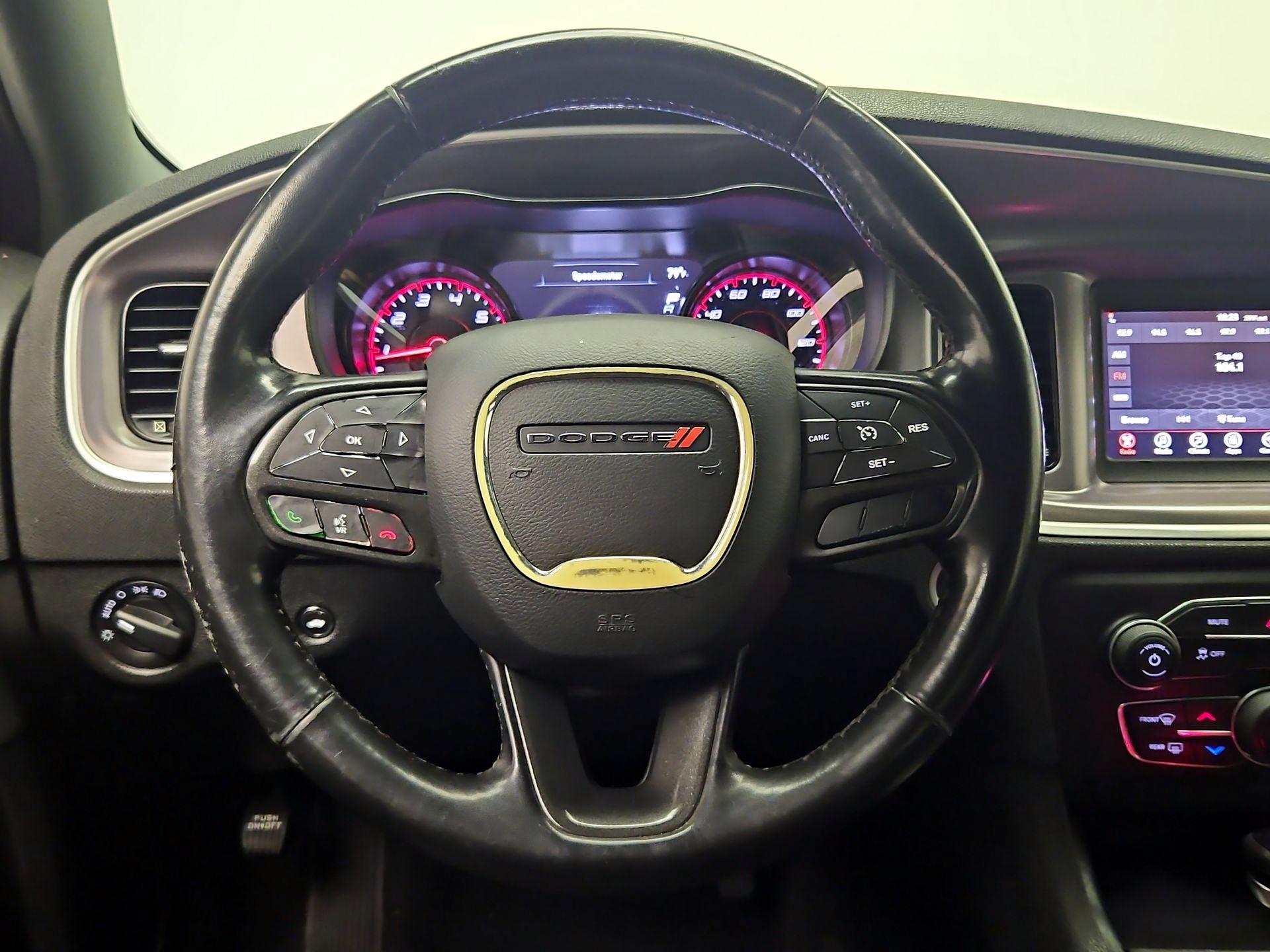 Thumbnail: 2020 Dodge Charger - 10