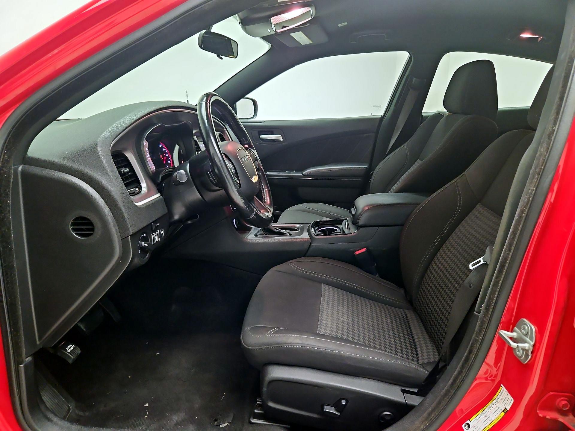 Thumbnail: 2020 Dodge Charger - 11