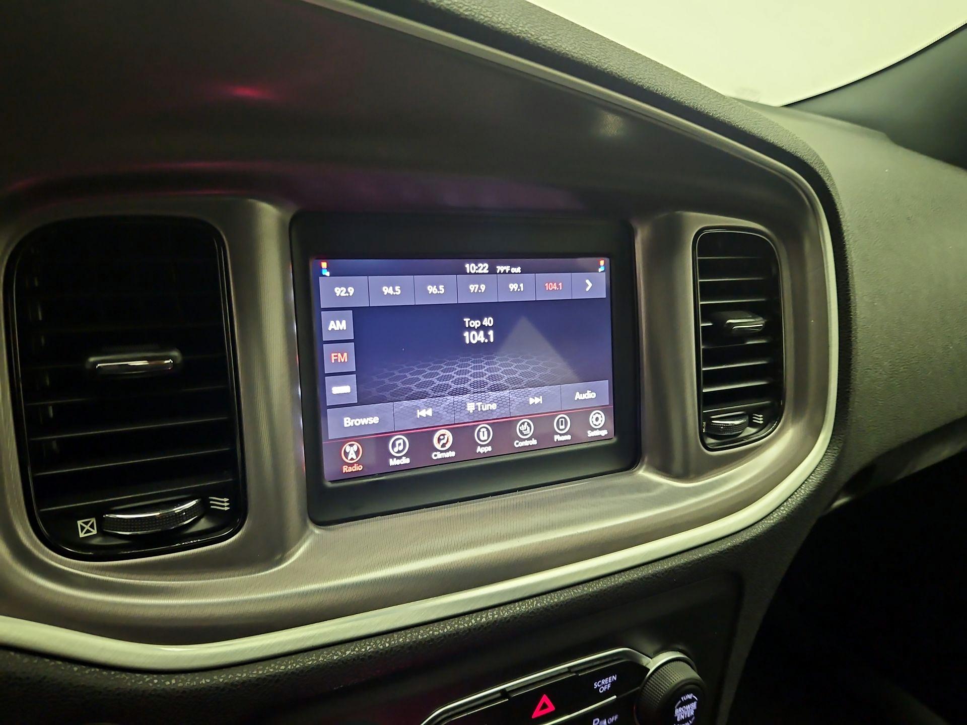 Thumbnail: 2020 Dodge Charger - 15