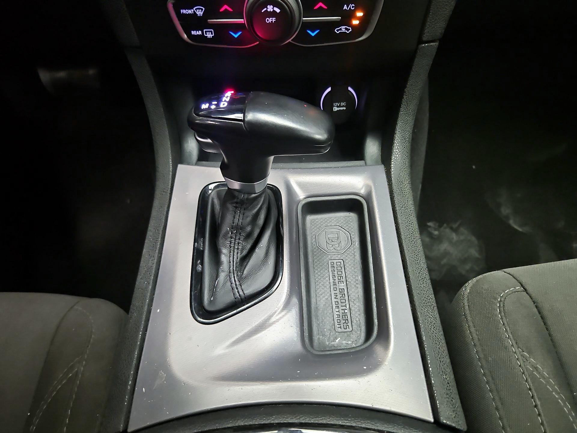 Thumbnail: 2020 Dodge Charger - 17