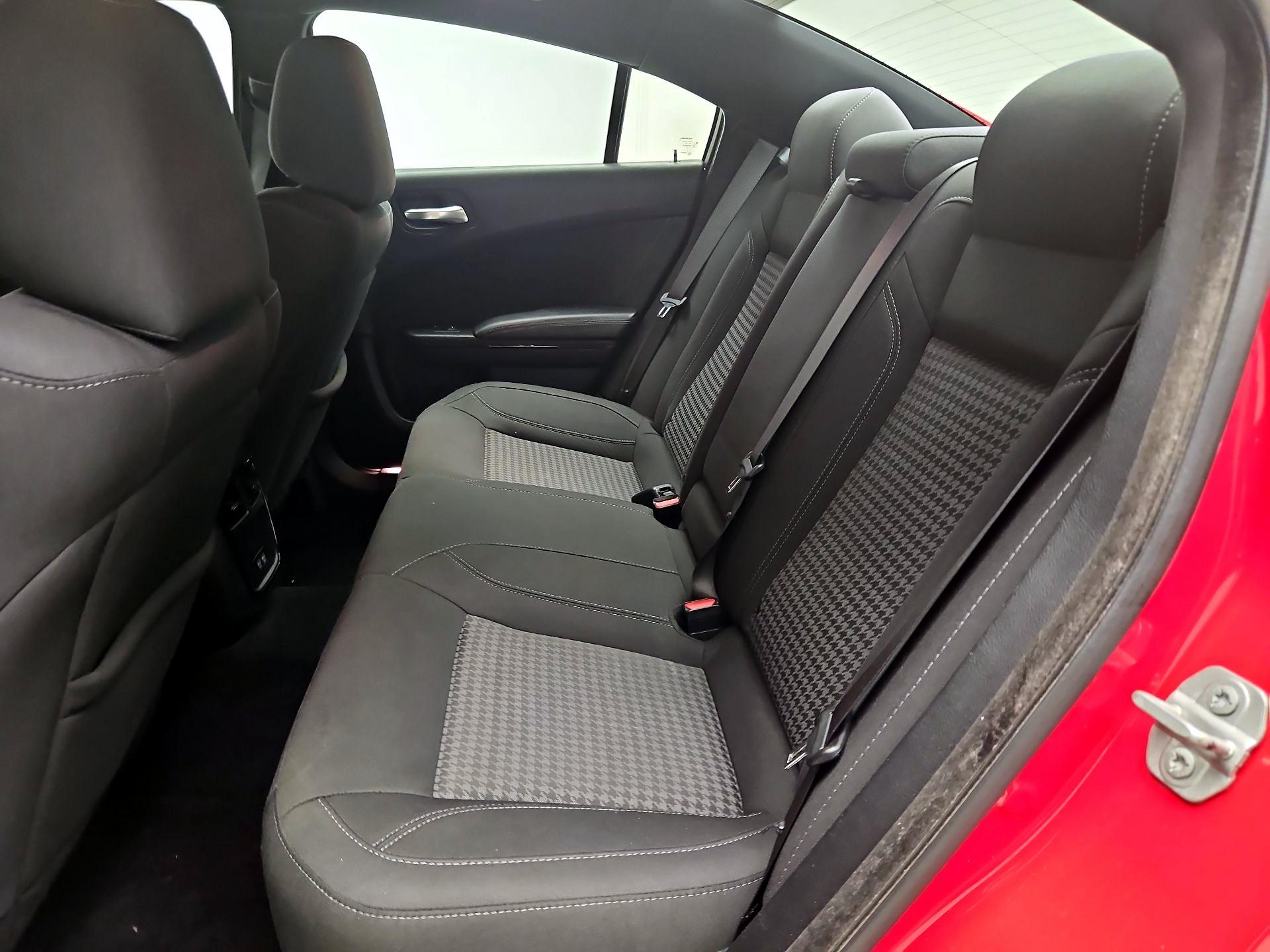 Thumbnail: 2020 Dodge Charger - 19