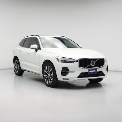 2022 Volvo XC60 B5 Momentum