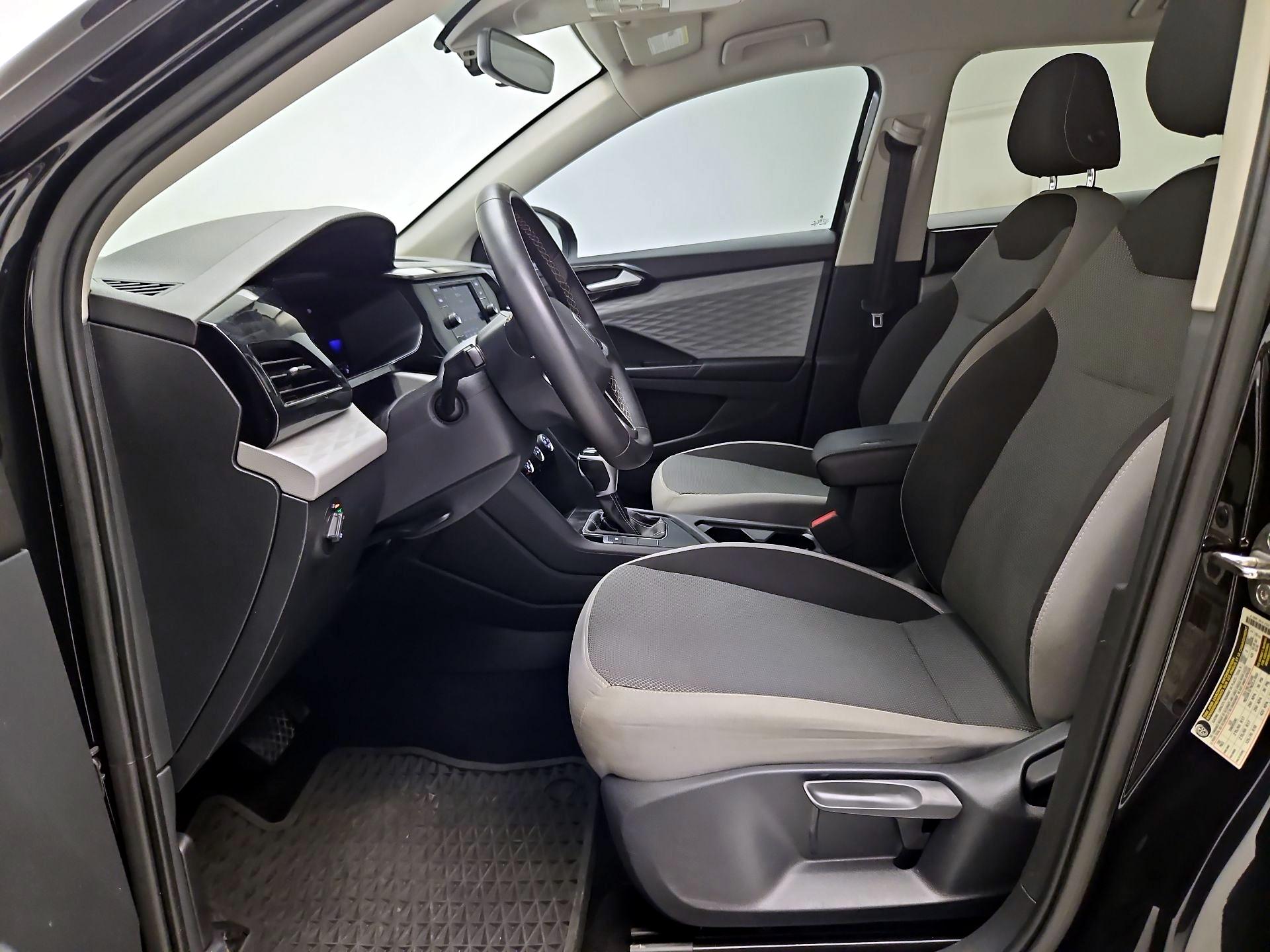 Thumbnail: 2023 Volkswagen Taos - 11