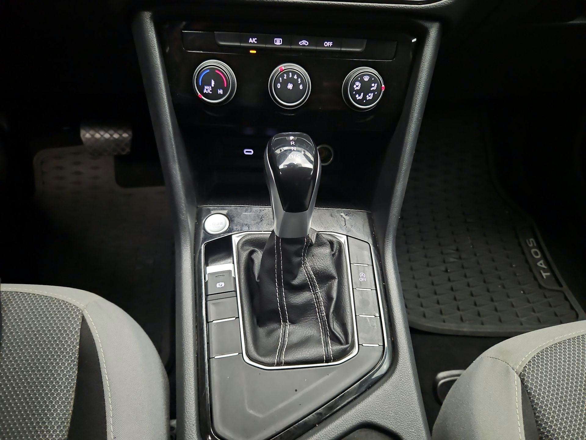 Thumbnail: 2023 Volkswagen Taos - 16