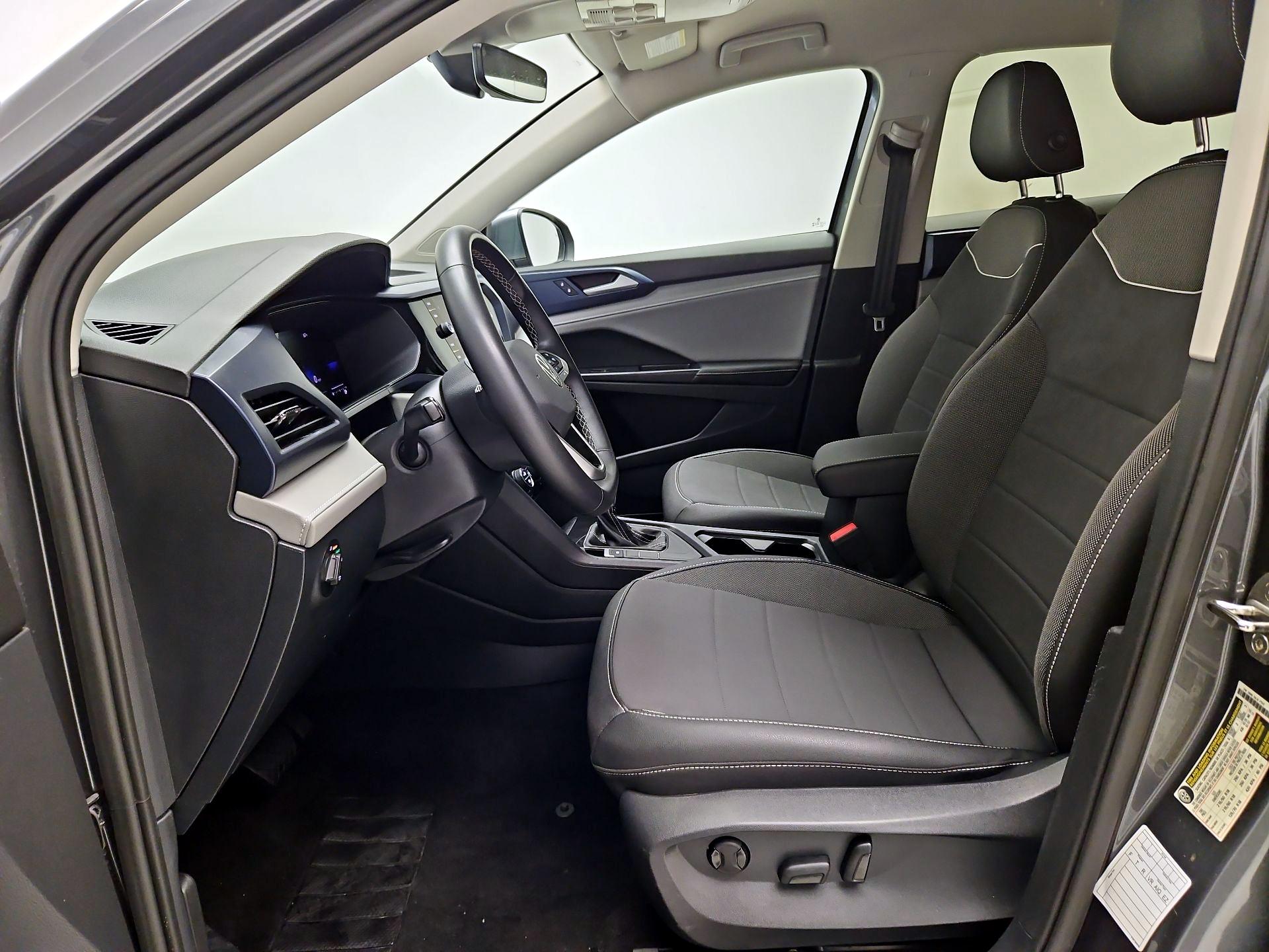 Thumbnail: 2024 Volkswagen Taos - 11