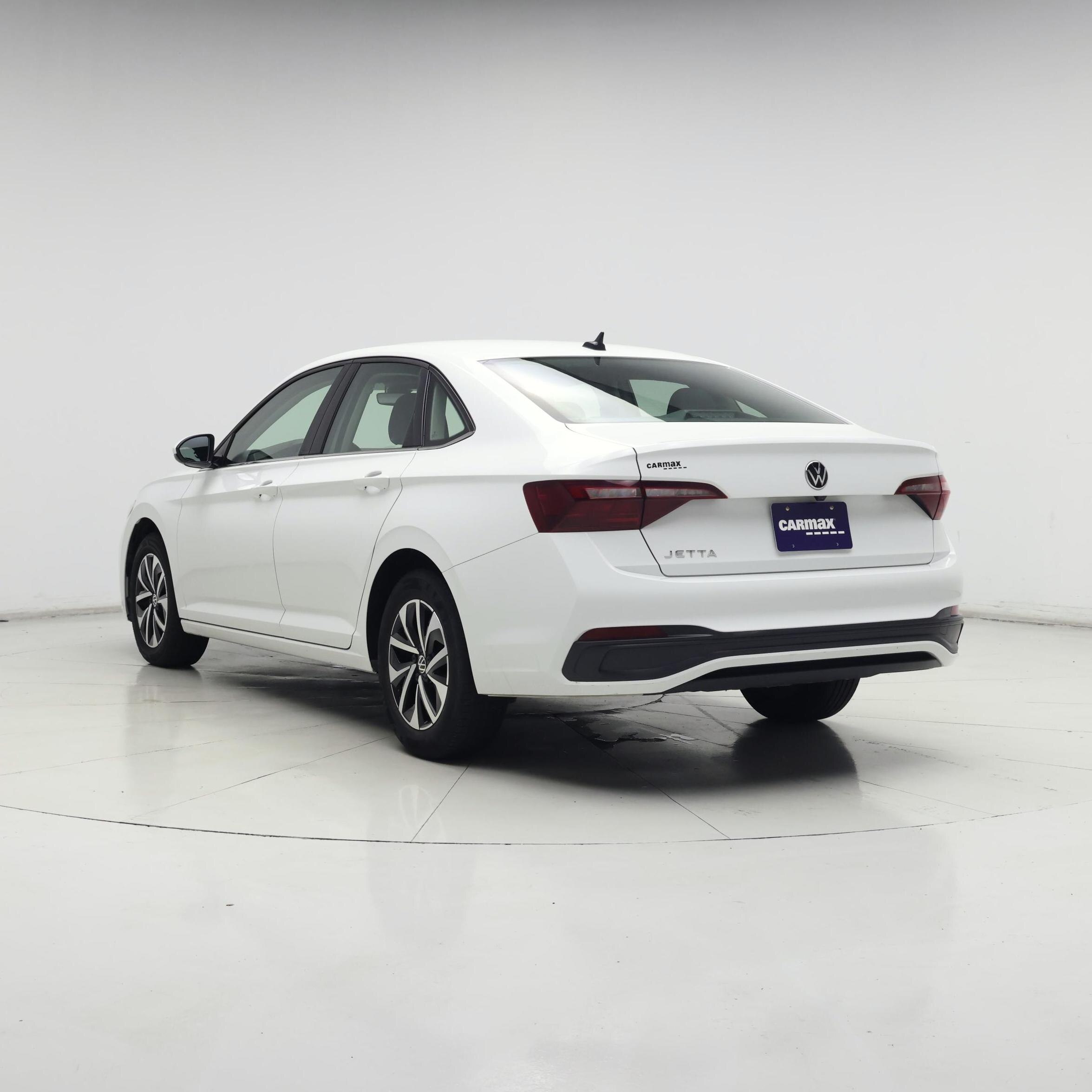 Thumbnail: 2024 Volkswagen Jetta - 2