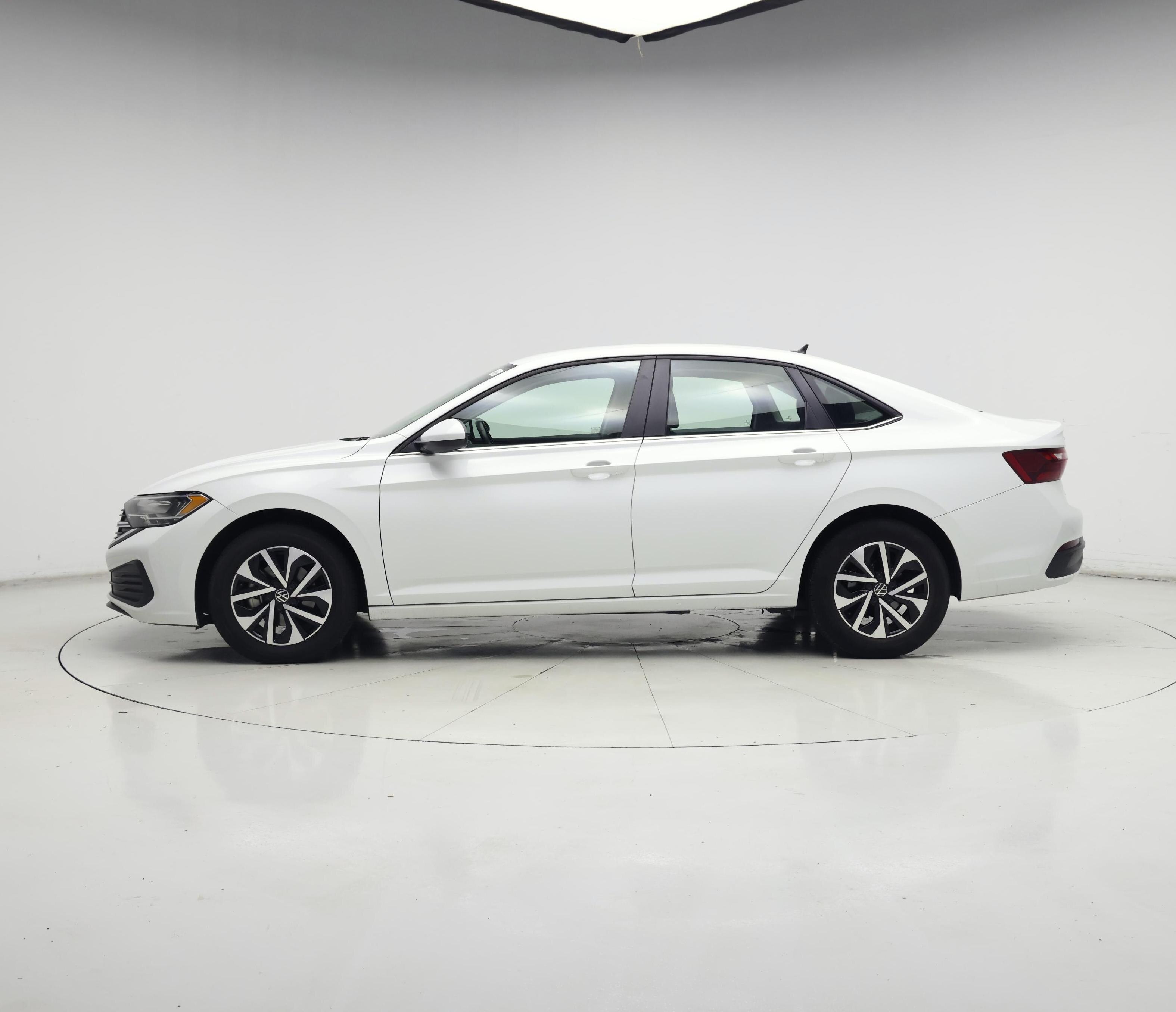 Thumbnail: 2024 Volkswagen Jetta - 3