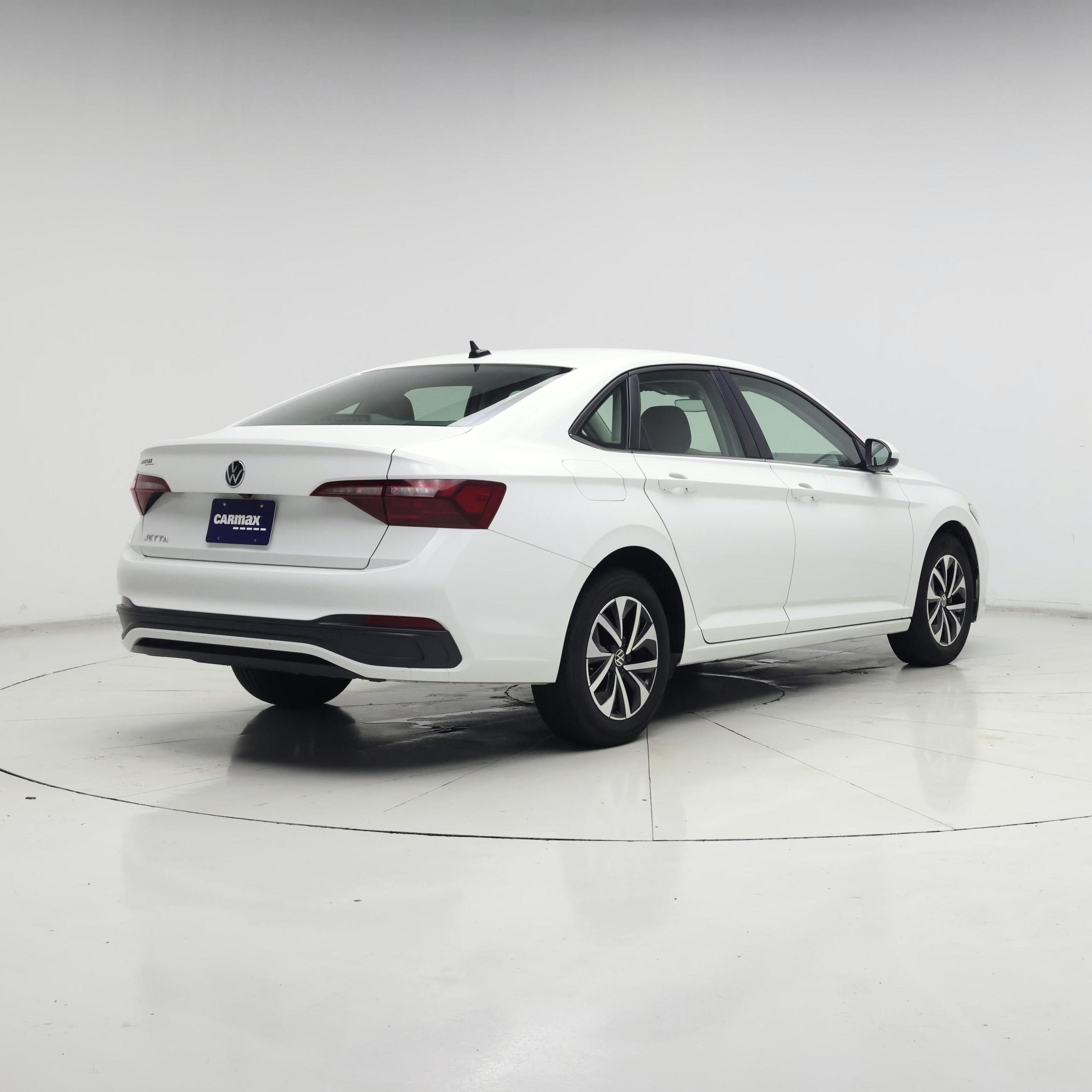 Thumbnail: 2024 Volkswagen Jetta - 8