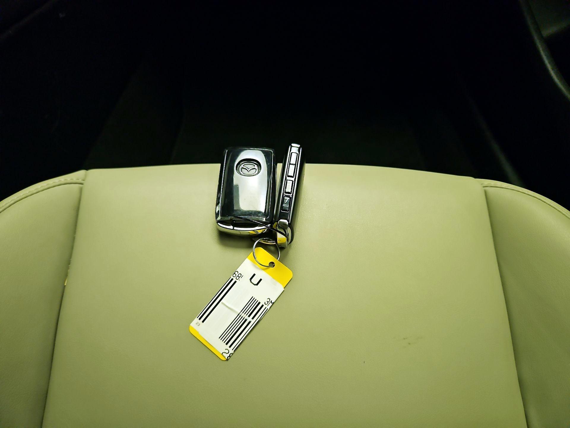 Thumbnail: 2023 Mazda Mazda3 - 20