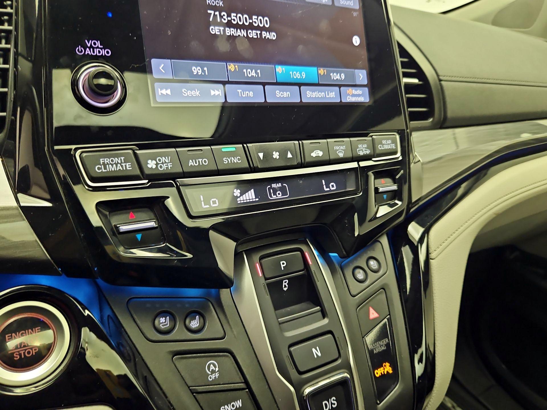 Thumbnail: 2023 Honda Odyssey - 17