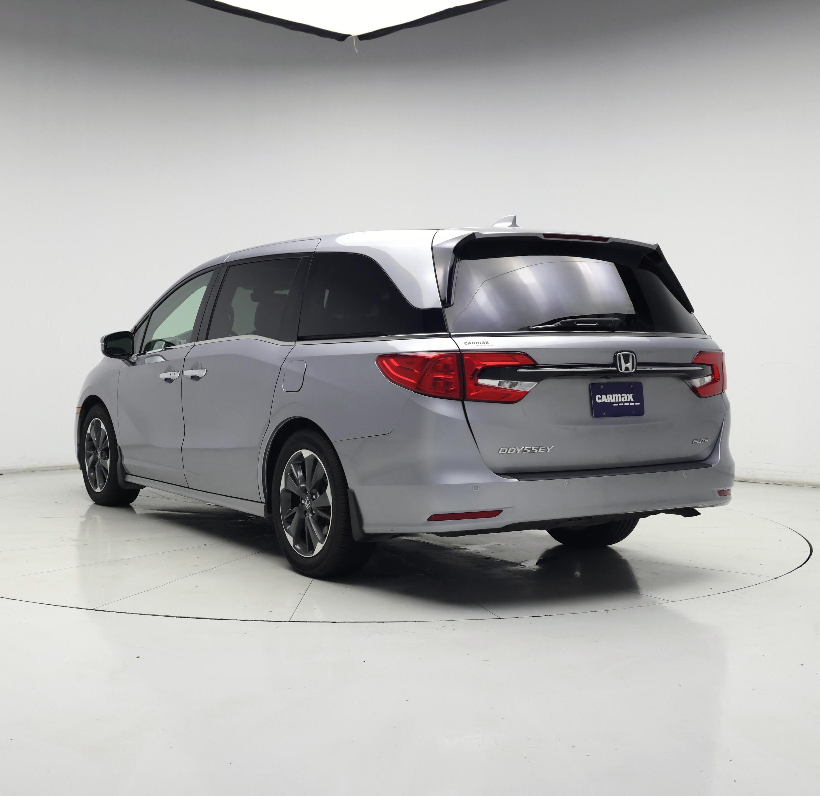 Thumbnail: 2023 Honda Odyssey - 2