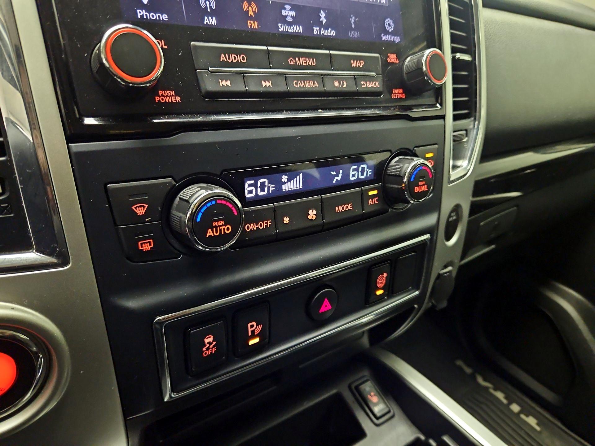 Thumbnail: 2020 Nissan Titan - 17