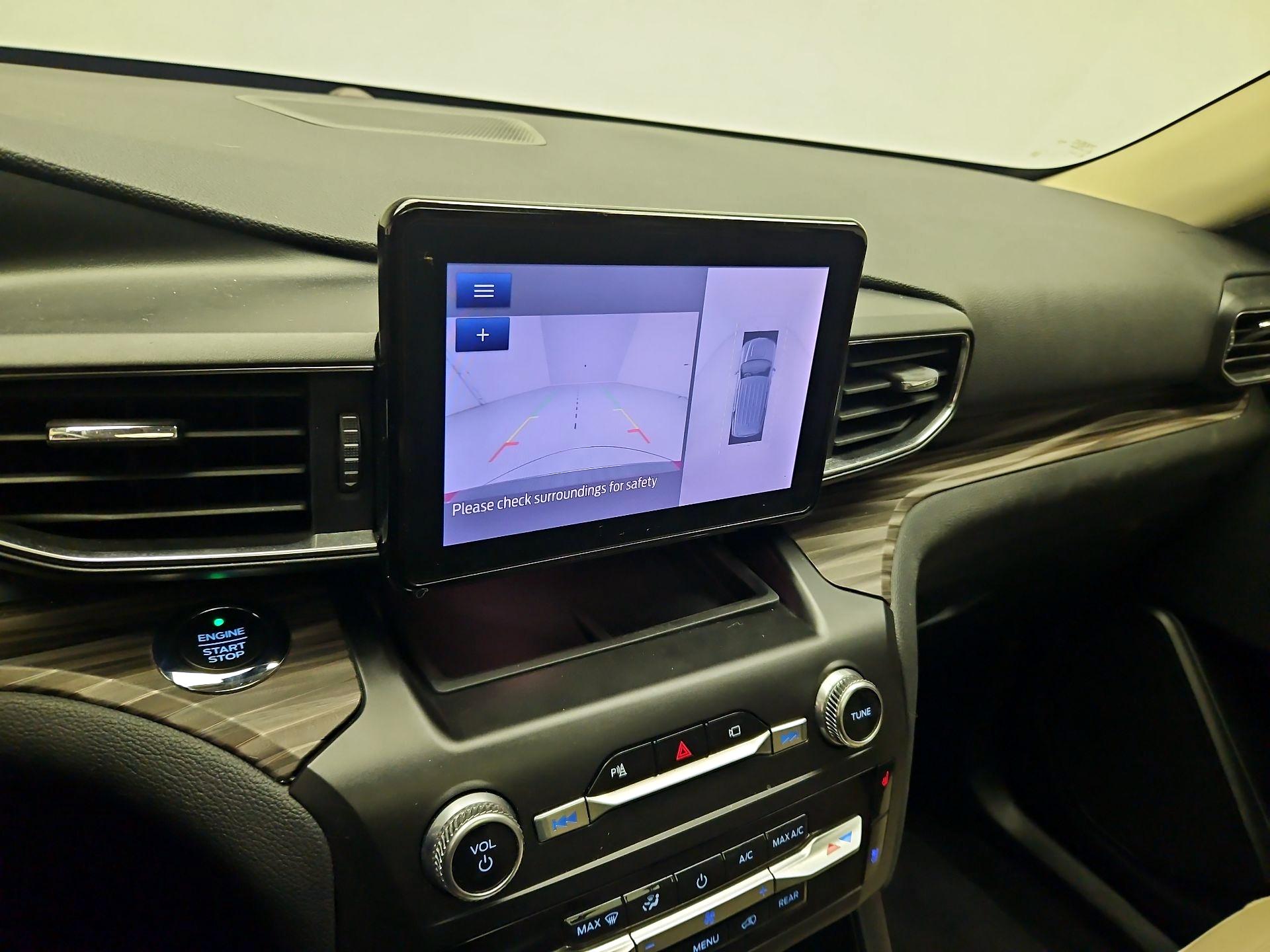 Thumbnail: 2020 Ford Explorer - 15