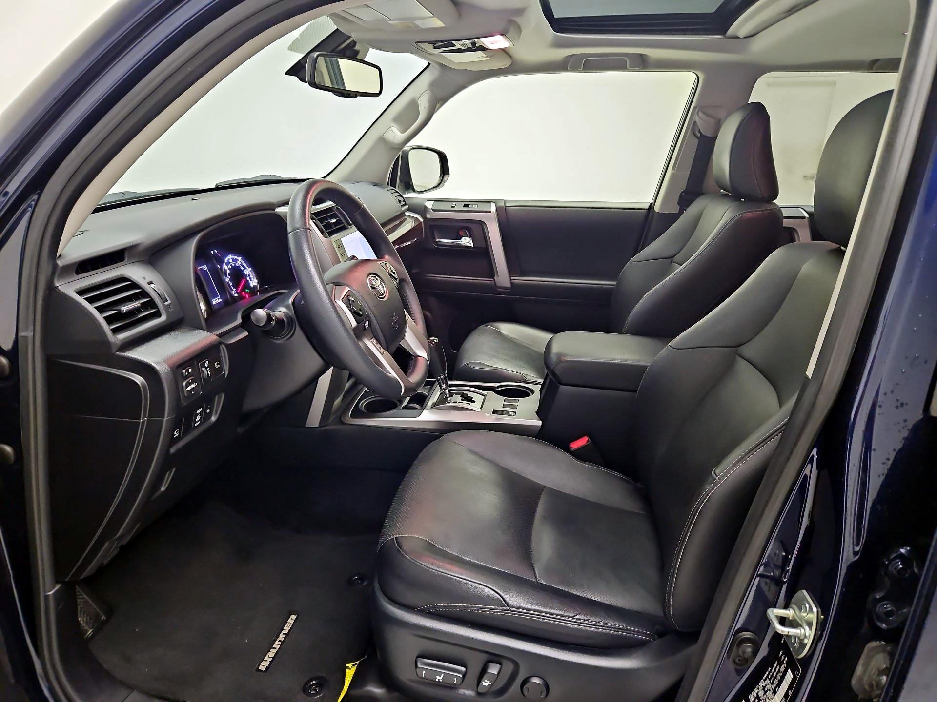 Thumbnail: 2022 Toyota 4Runner - 11