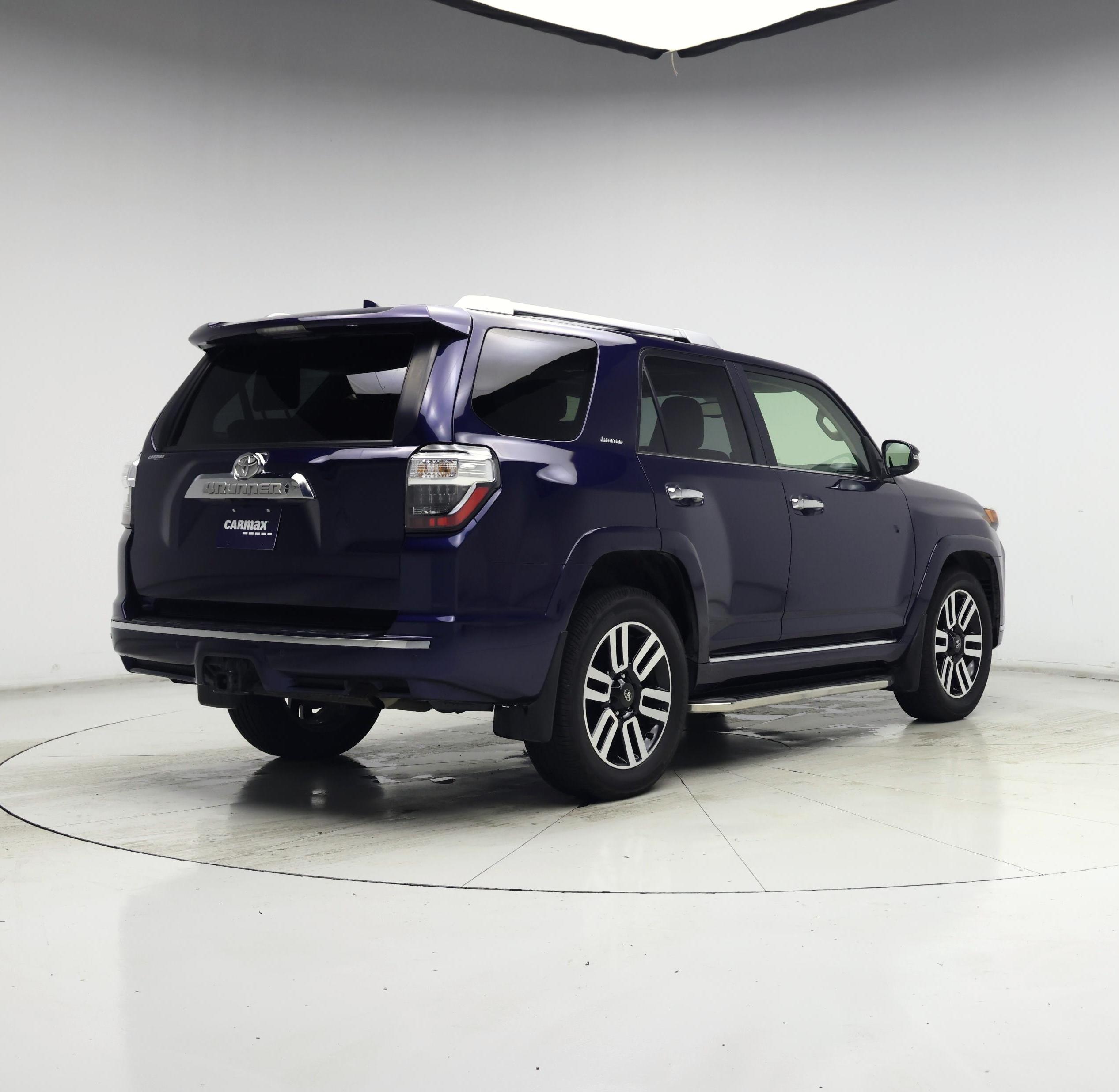 Thumbnail: 2022 Toyota 4Runner - 8