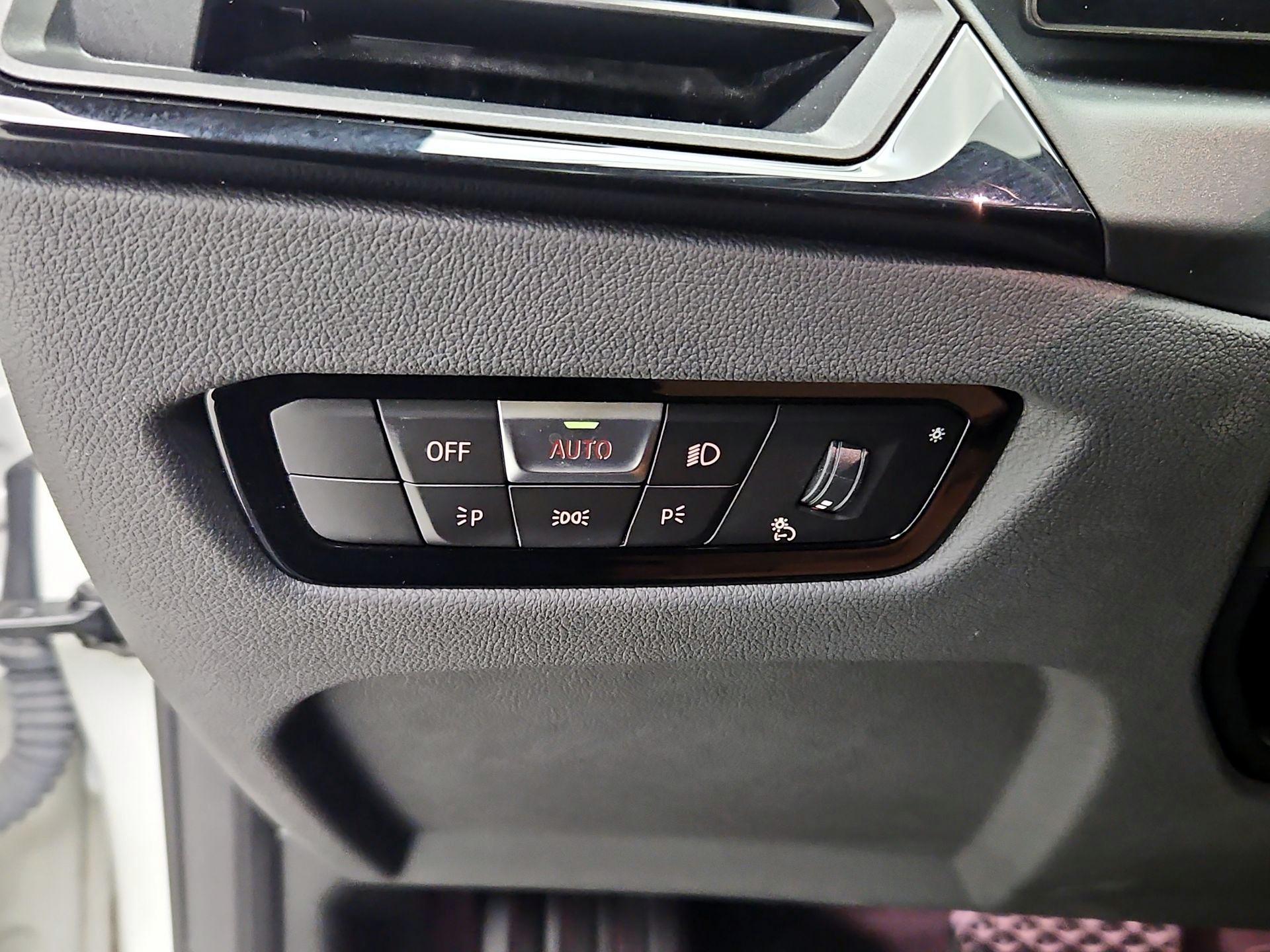 Thumbnail: 2023 BMW 2 Series - 13