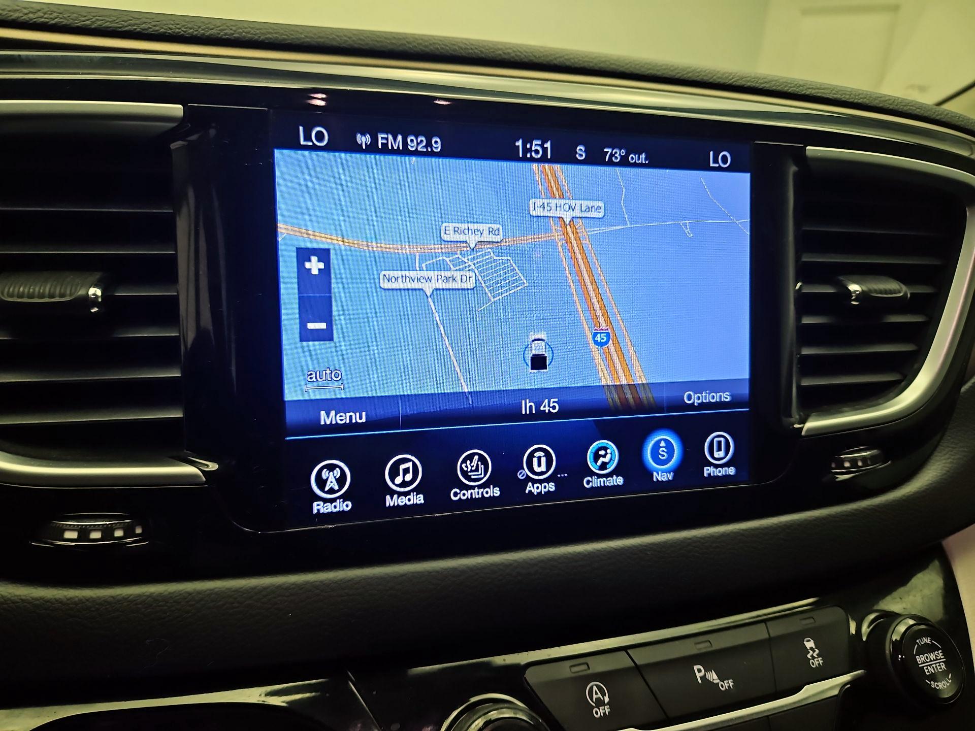 Thumbnail: 2017 Chrysler Pacifica - 14