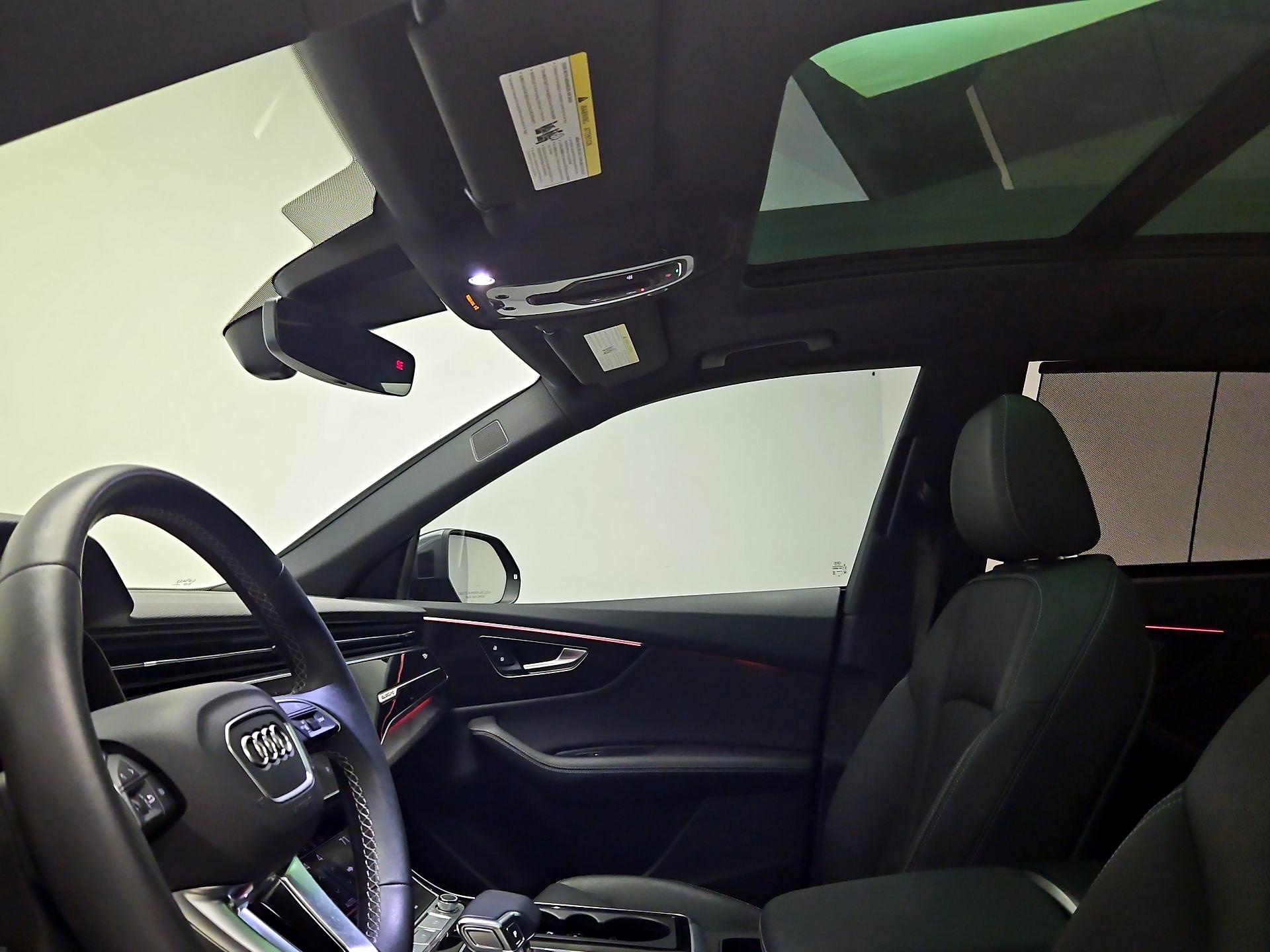 Thumbnail: 2023 Audi Q8 - 19