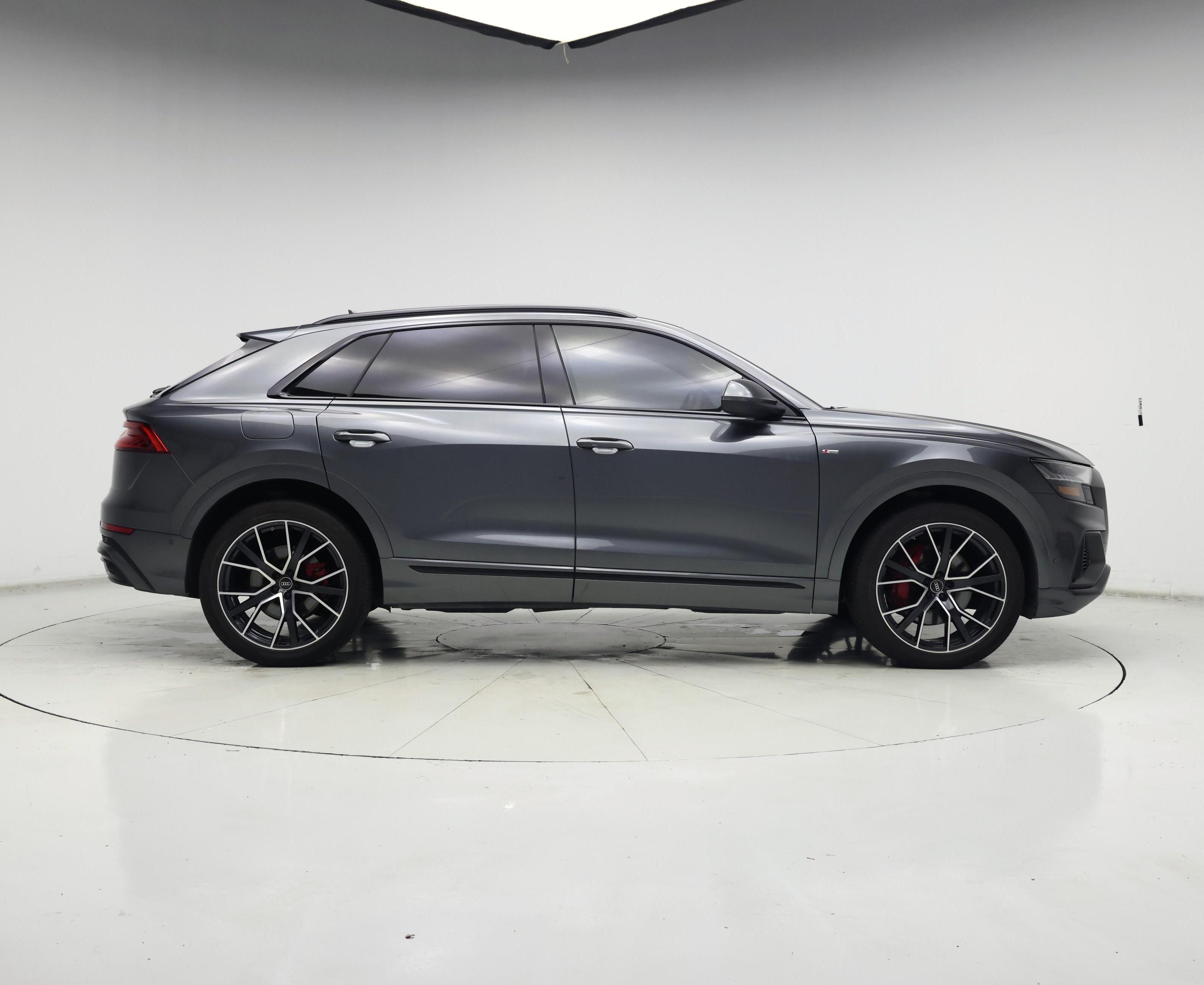 Thumbnail: 2023 Audi Q8 - 7