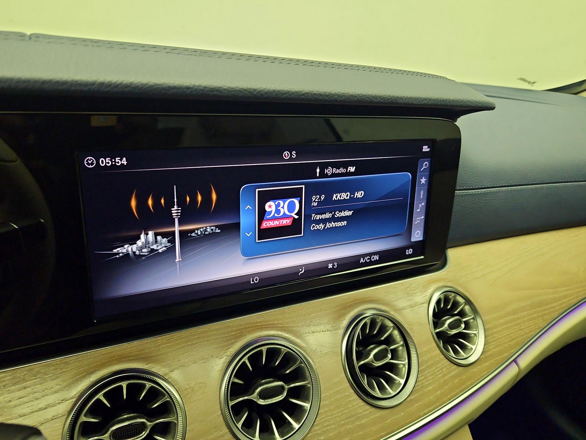 Thumbnail: 2018 Mercedes-Benz E-Class - 16