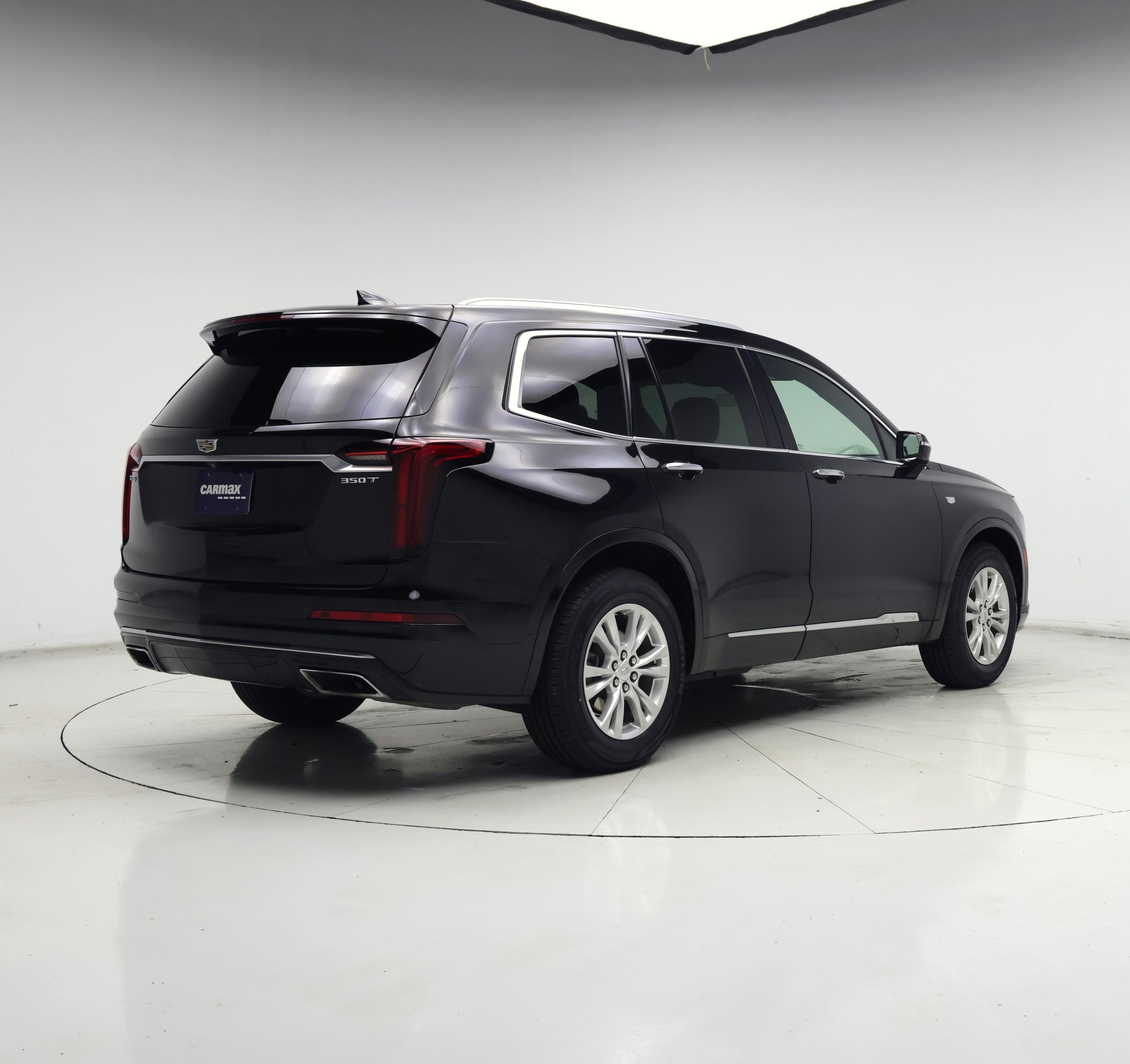 Thumbnail: 2023 Cadillac XT6 - 8