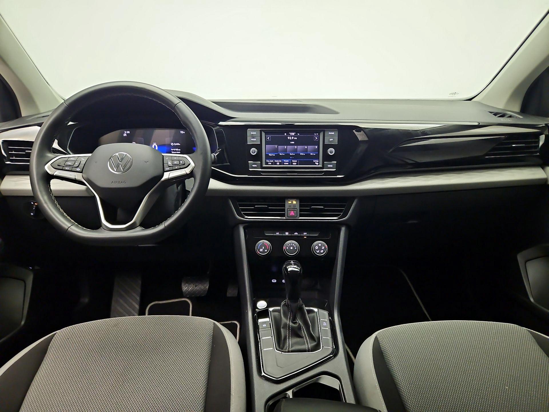 Thumbnail: 2023 Volkswagen Taos - 9