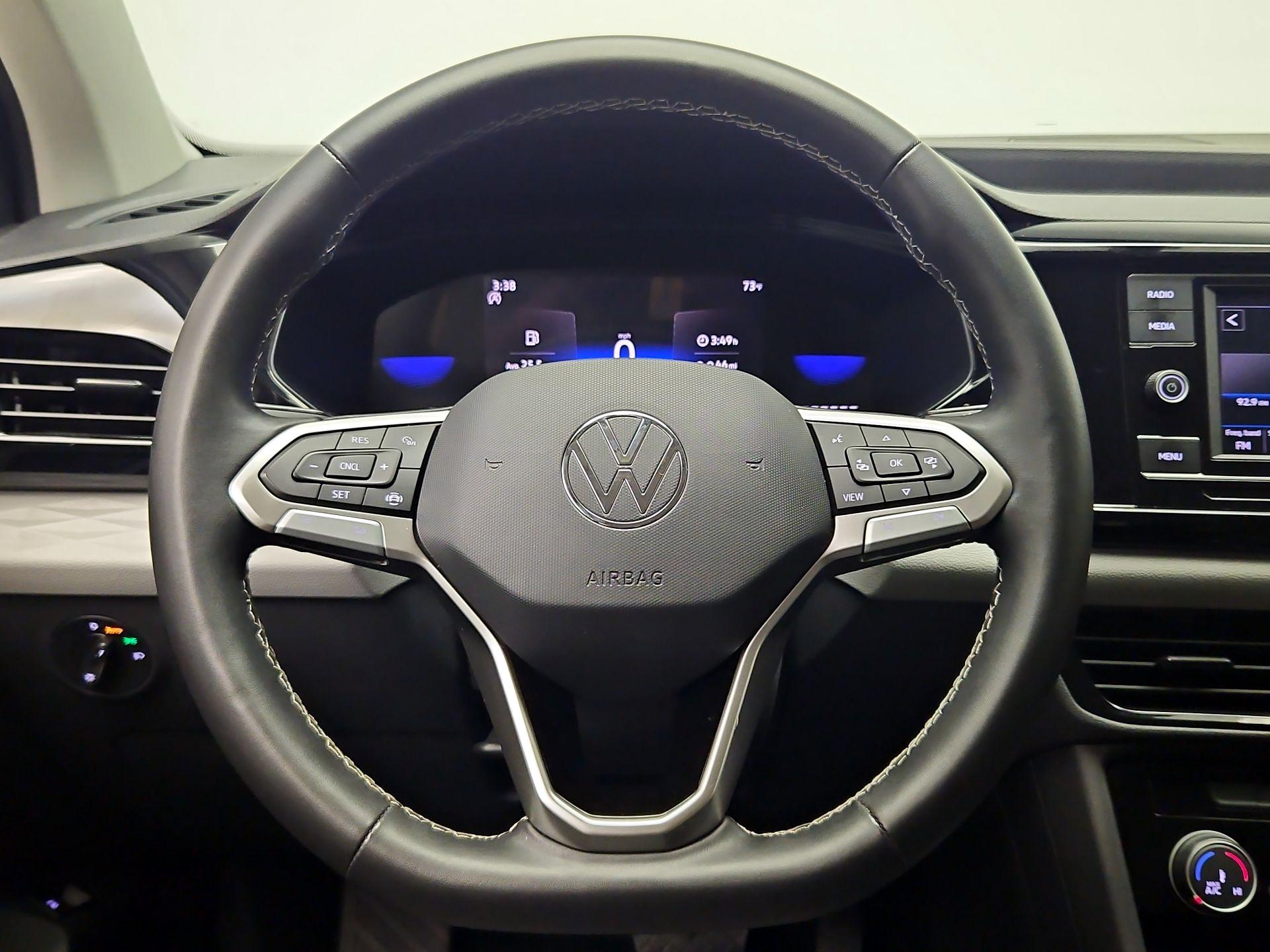 Thumbnail: 2023 Volkswagen Taos - 10