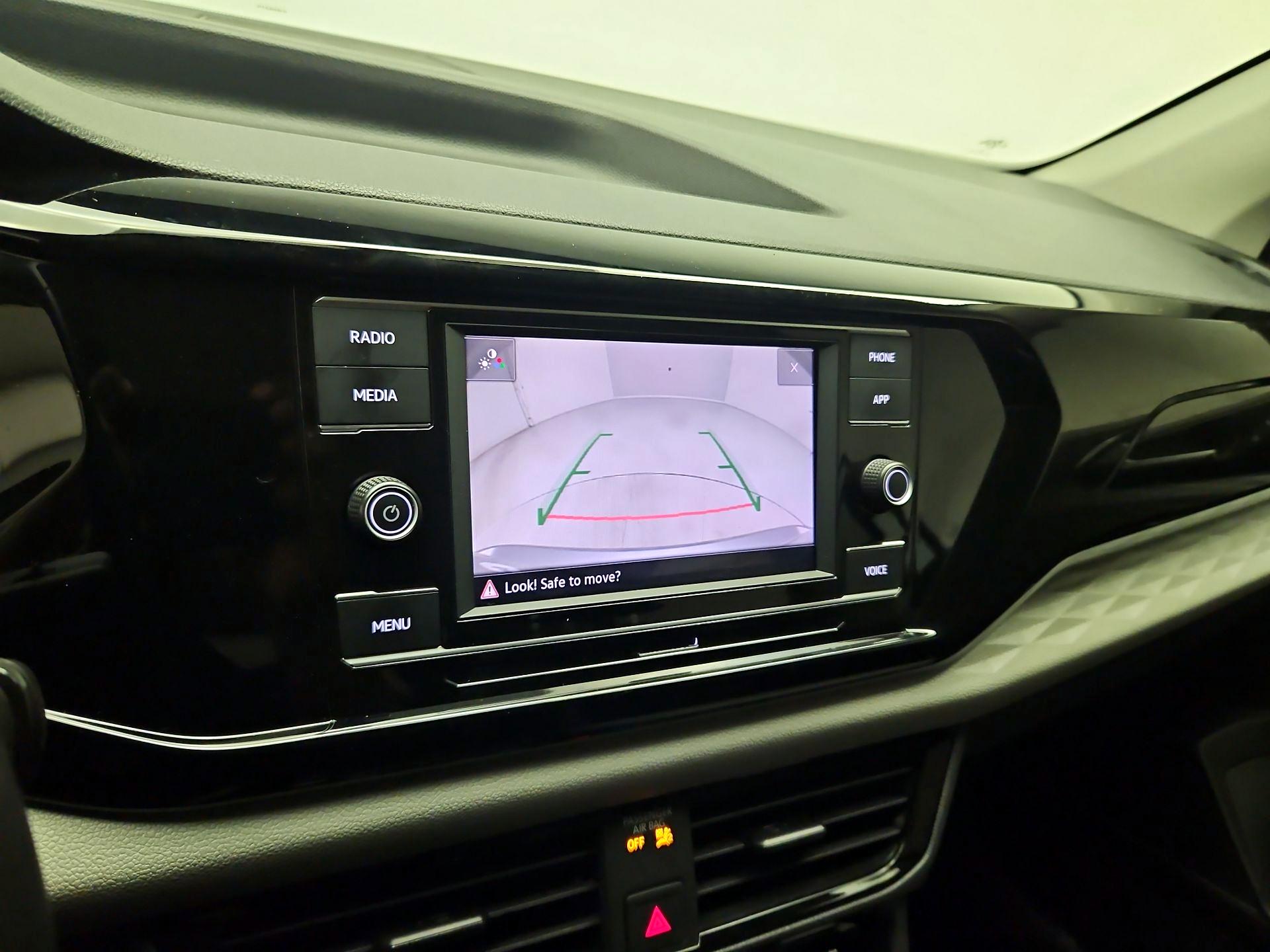 Thumbnail: 2023 Volkswagen Taos - 14