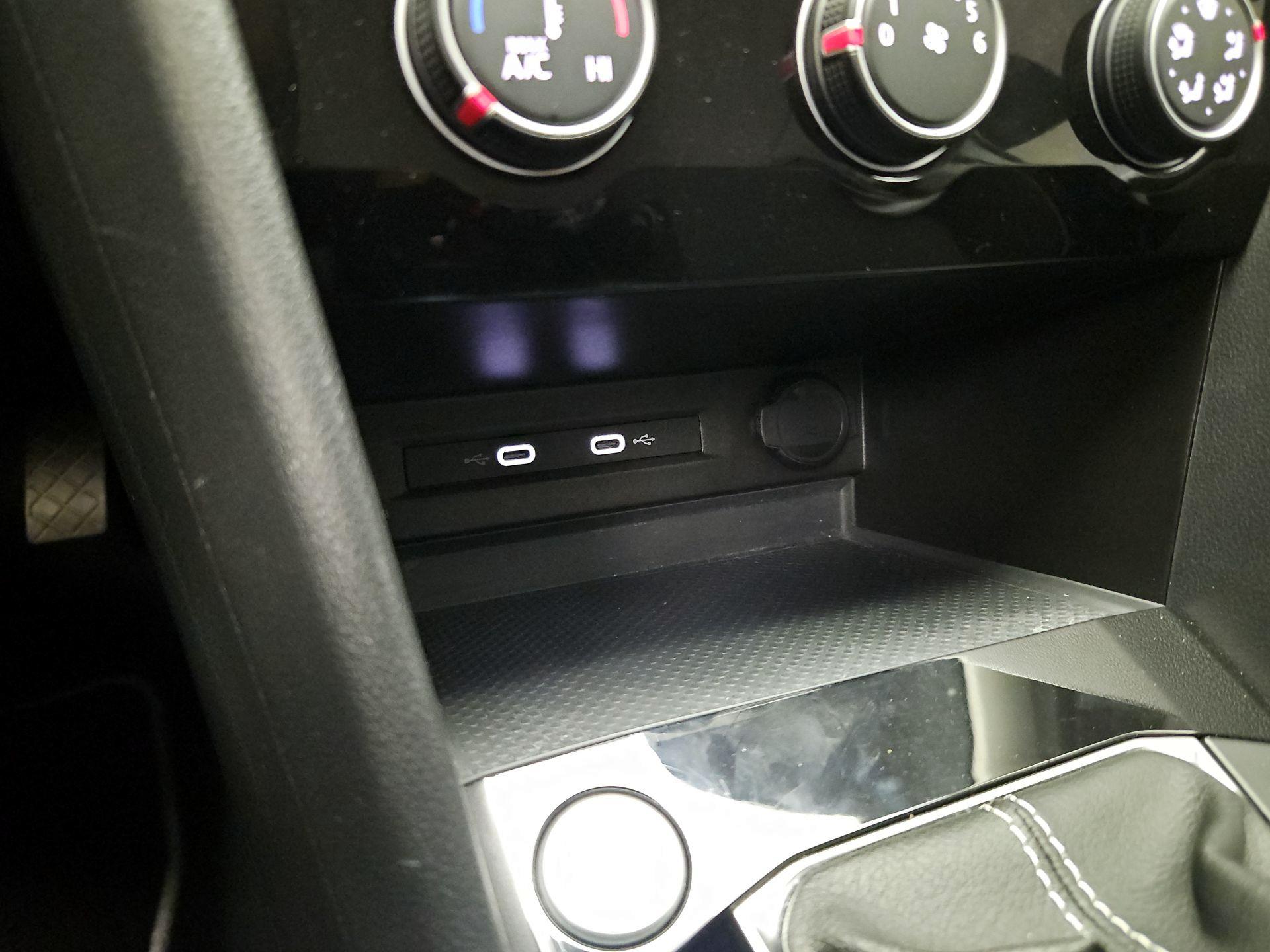 Thumbnail: 2023 Volkswagen Taos - 18