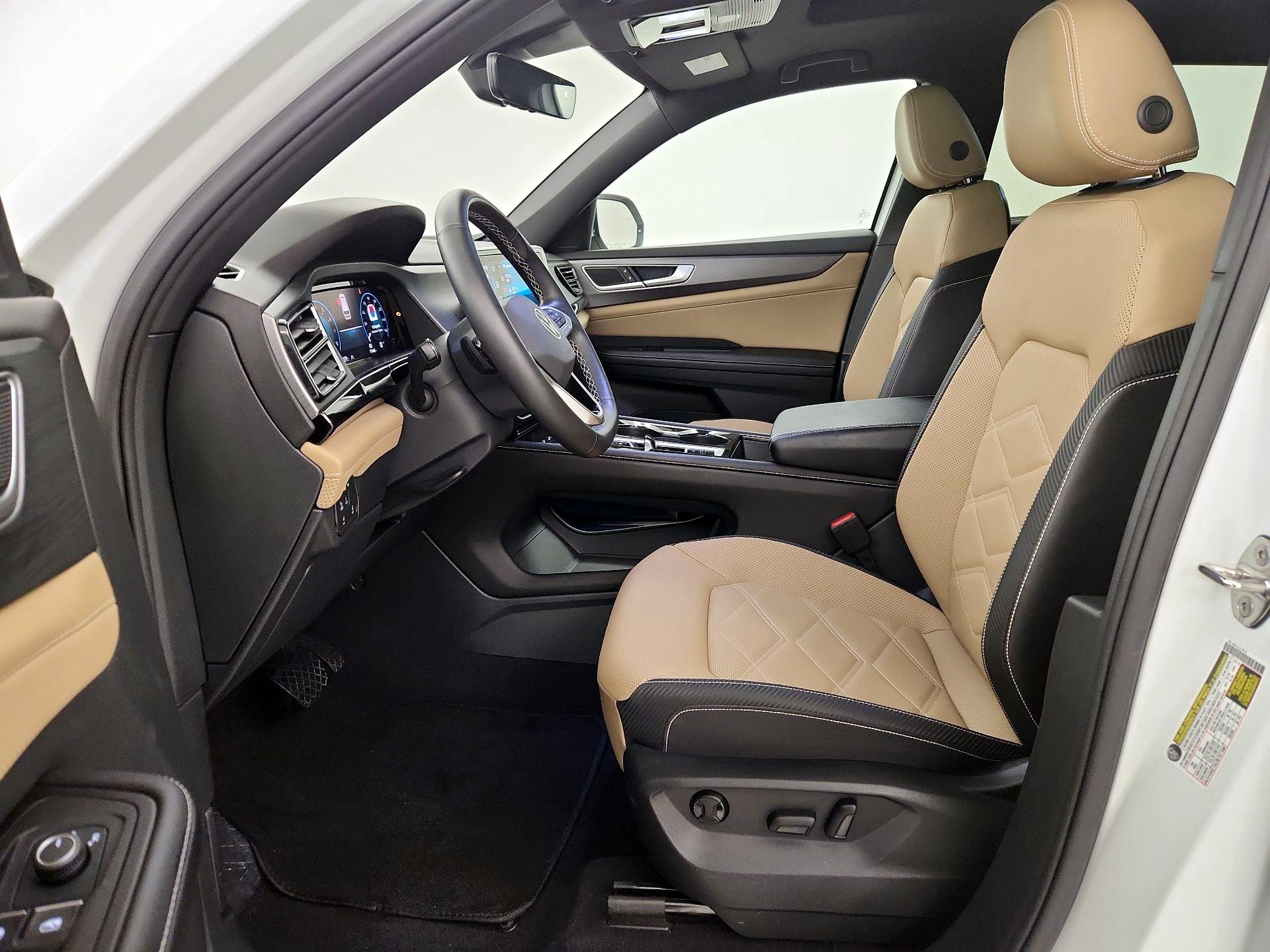 Thumbnail: 2024 Volkswagen Atlas - 11