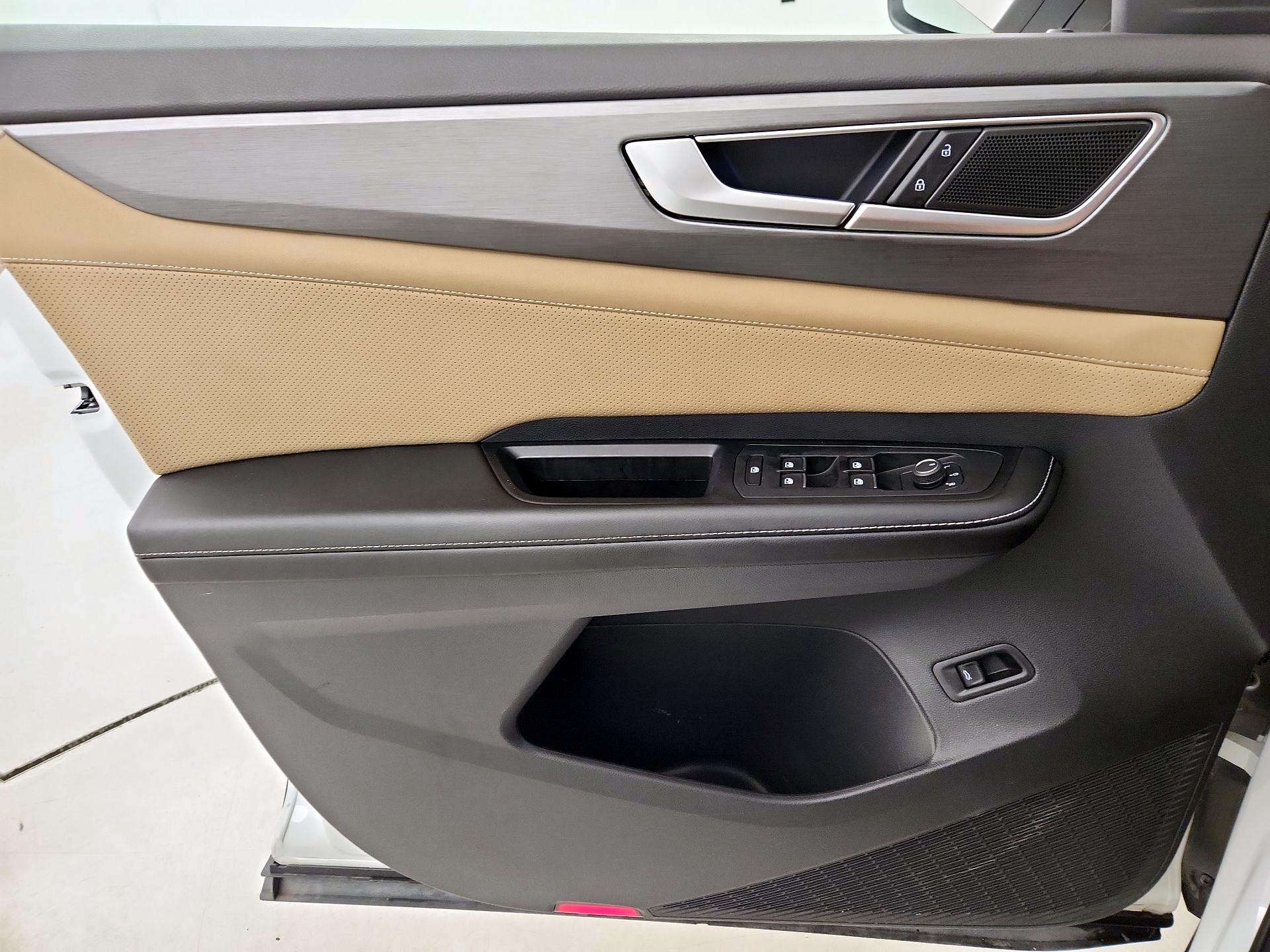 Thumbnail: 2024 Volkswagen Atlas - 12