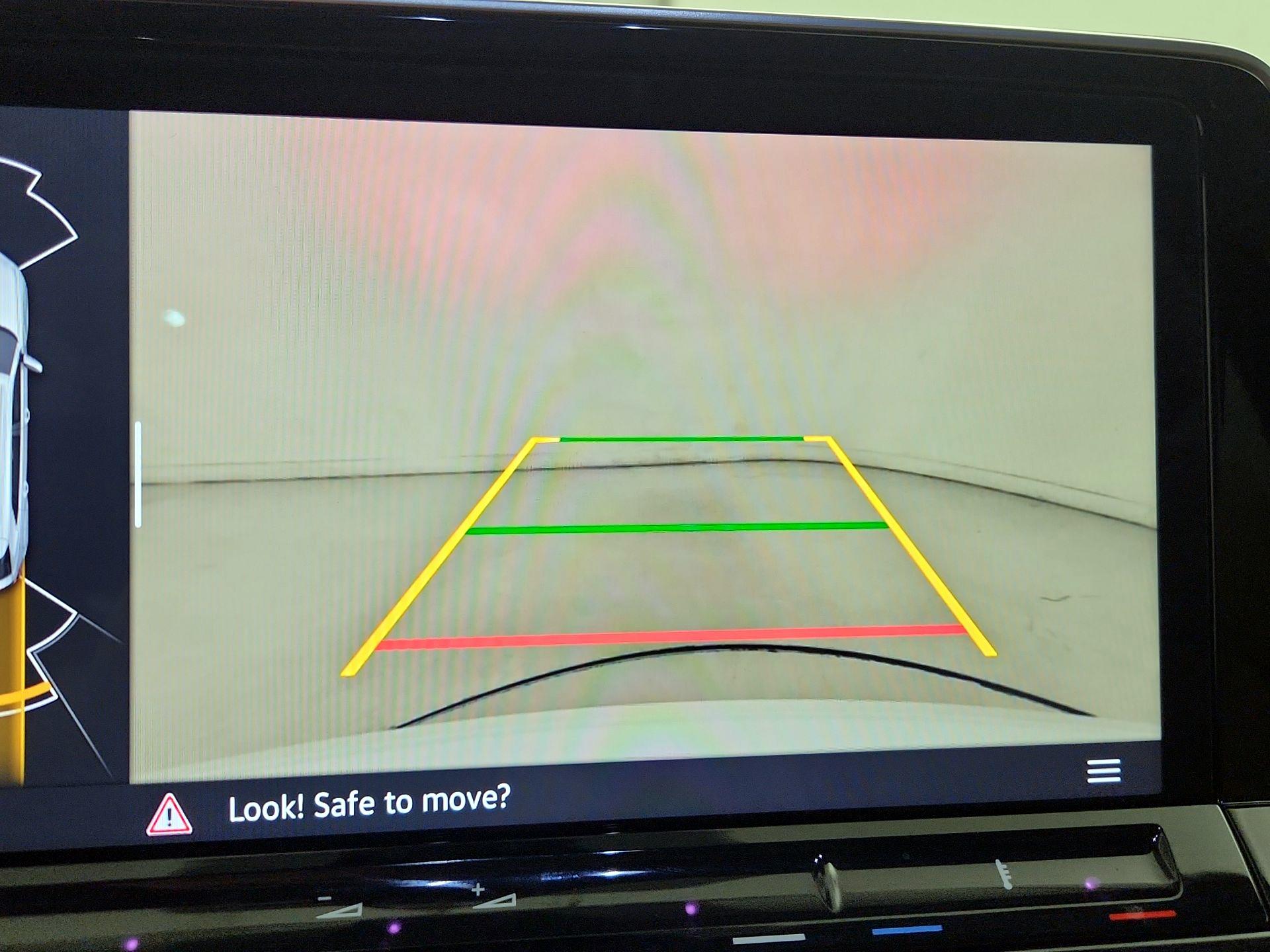 Thumbnail: 2024 Volkswagen Atlas - 14