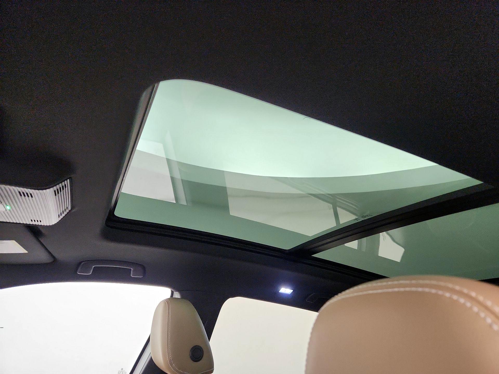 Thumbnail: 2024 Volkswagen Atlas - 19