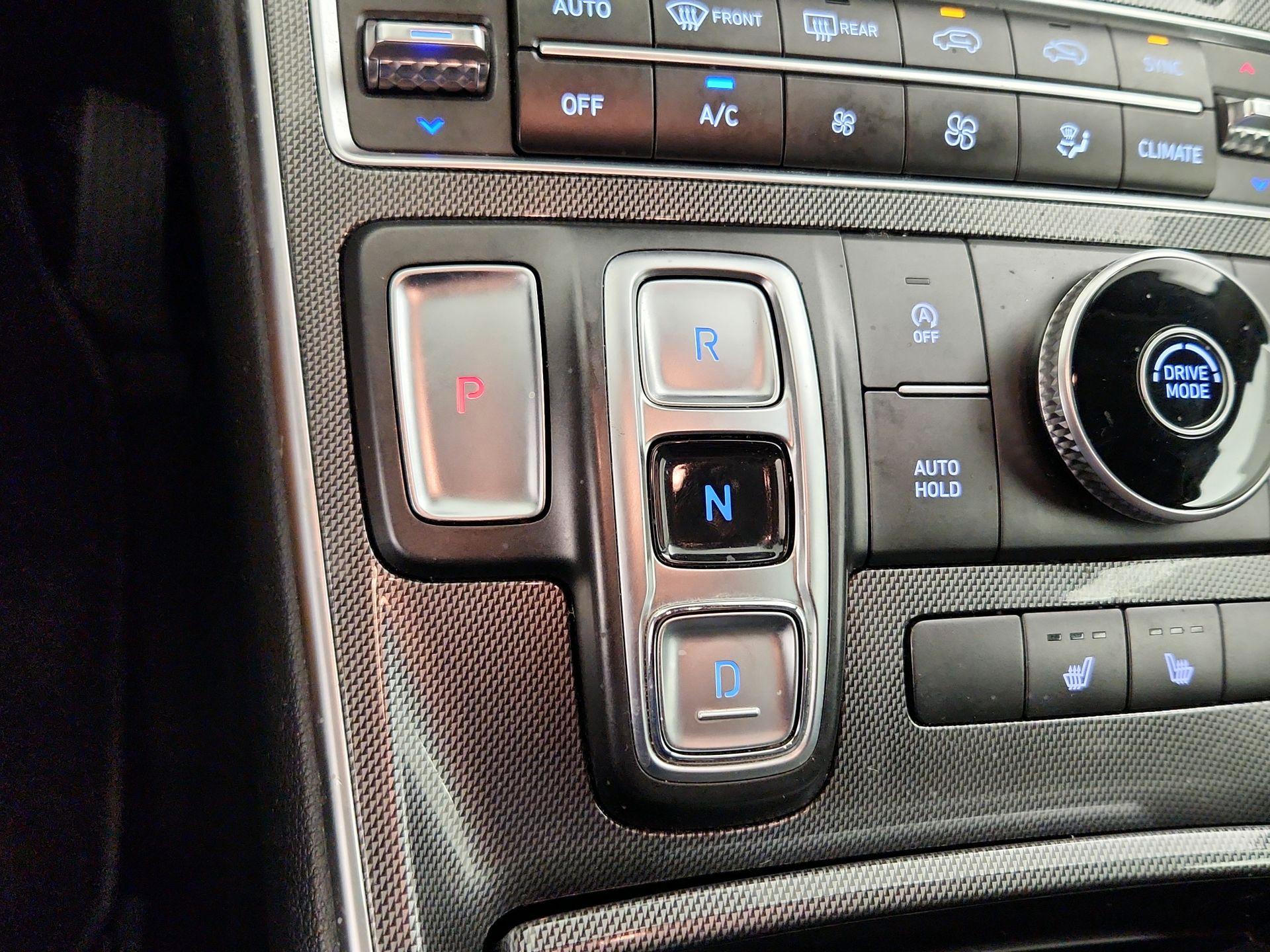 Thumbnail: 2023 Hyundai Santa Fe - 18